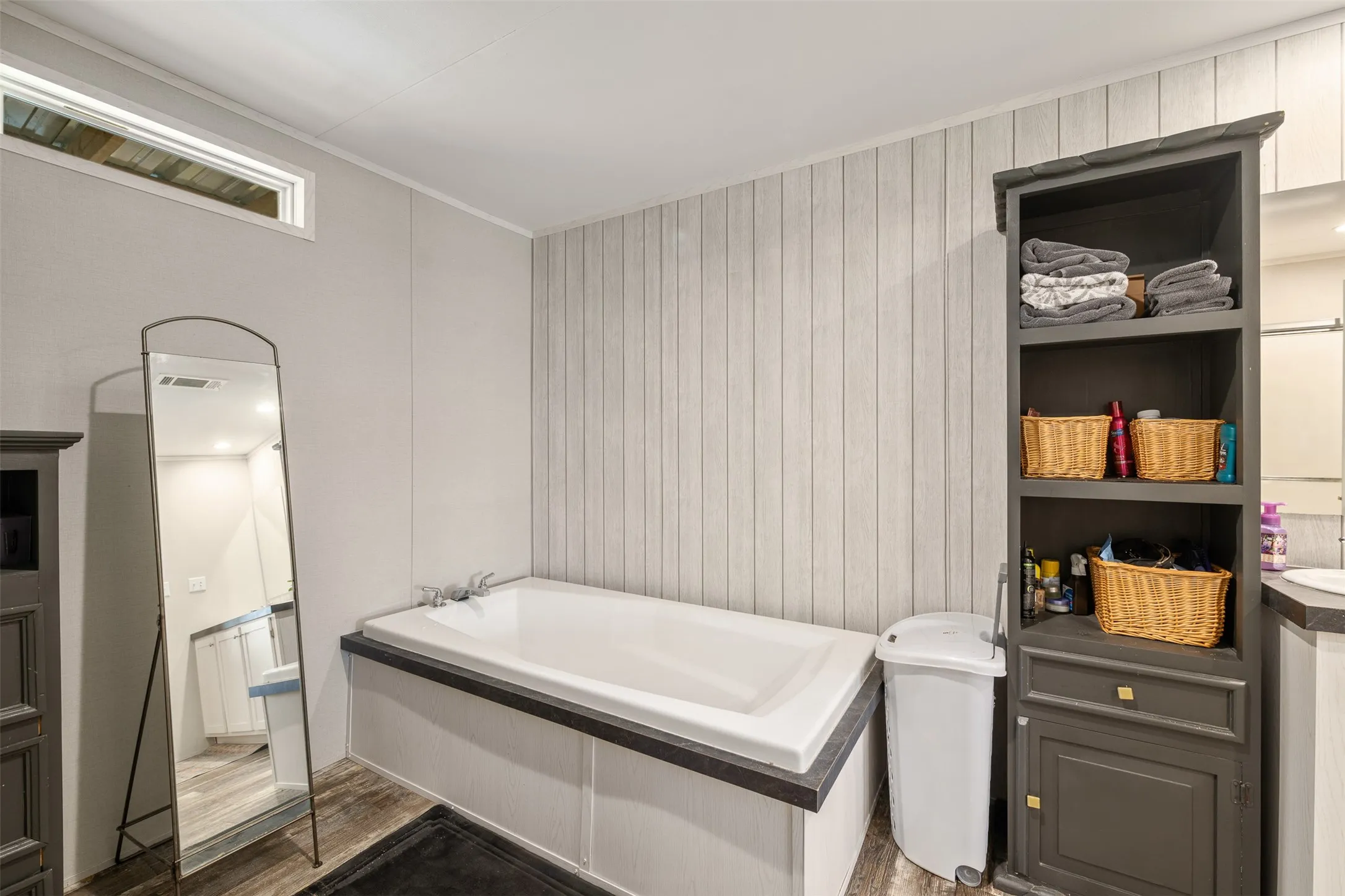 Manufactured Home For Sale in Wise County , 141 Kid Road, Boyd, Texas 76023, 4 Bedrooms, 2 Bathrooms, 2 Garage spaces, 2,176 Sqft, built in 2023, Price $425,000, mls#21168116, Real Estate Agent in Boyd, Homes For Sale in Wise county, Homes For Sale in Boyd, Realtor in Boyd Texas, Real Estate Brokerage Independent Realty Texas, Luminita Cordes Realtor