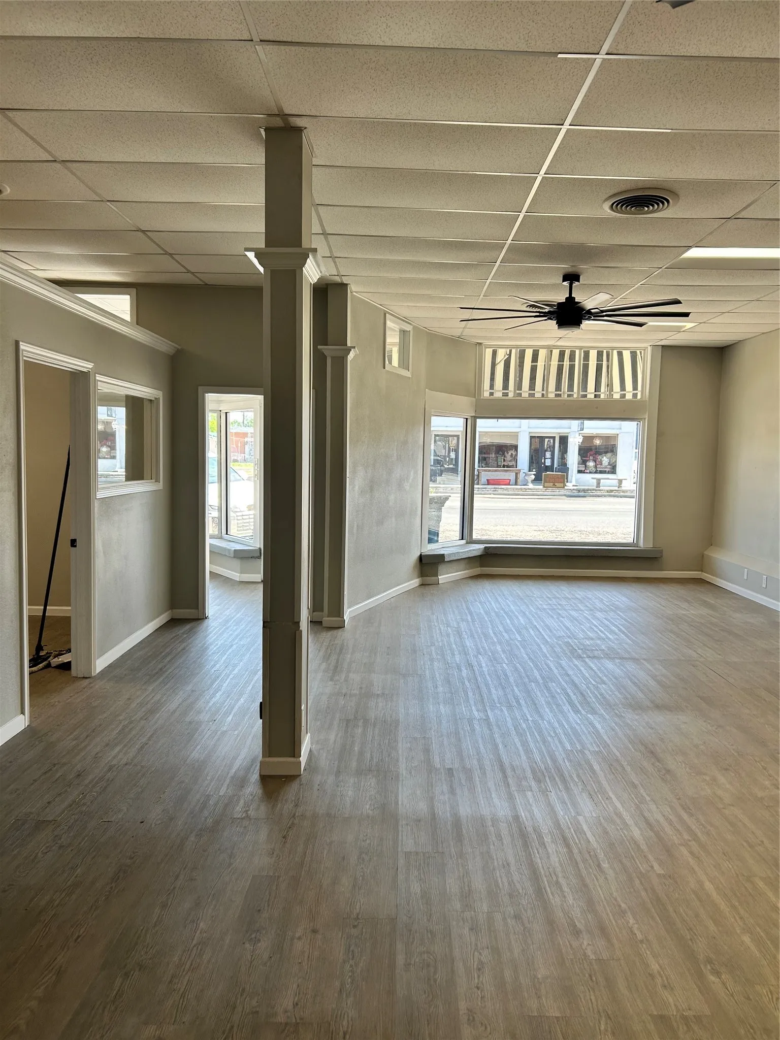 Office For Rent in Wood County , 113 E Goode Street, Quitman, Texas 75783, 0, 0, Garage spaces, 0 Sqft, built in 0, Price $1,600, mls#21276239, Real Estate Agent in Quitman, Homes For Rent in Wood county, Homes For Rent in Quitman, Realtor in Quitman Texas, Real Estate Brokerage Independent Realty Texas, Luminita Cordes Realtor