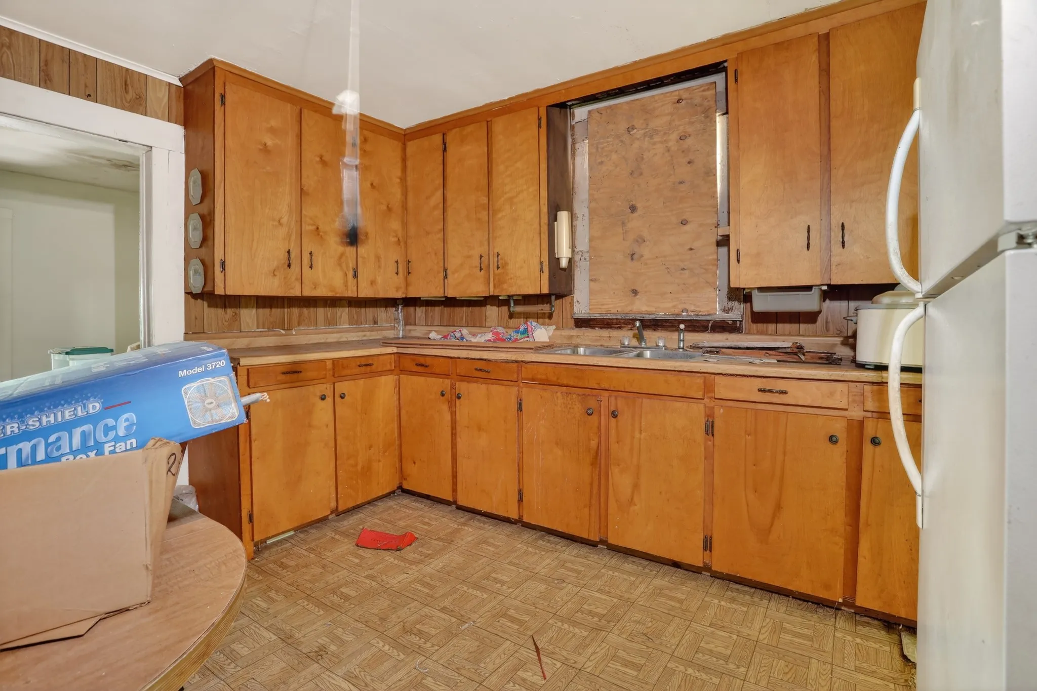 Single Family Residence For Sale in Anderson County , 911 W Reagan Street, Palestine, Texas 75801, 3 Bedroom, 1 Bathroom, Garage spaces, 1,596 Sqft, built in 1950, mls#21276243, Real Estate Agent in Palestine, Homes For Sale in Anderson county, Homes For Sale in Palestine, Realtor in Palestine Texas, Real Estate Brokerage Independent Realty Texas, Luminita Cordes Realtor