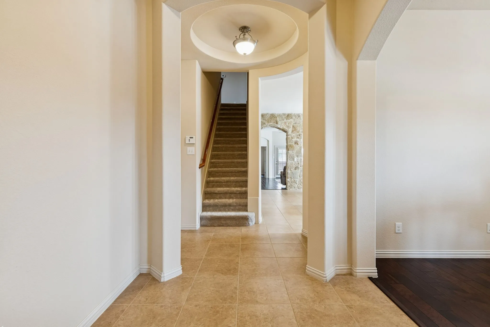 Single Family Residence For Sale in Denton County , 1517 Martin Creek Drive, Little Elm, Texas 75068, 3 Bedroom, 3 Bathroom, 2 Garage spaces, 2,470 Sqft, built in 2013, mls#21276319, Real Estate Agent in Little Elm, Homes For Sale in Denton county, Homes For Sale in Little Elm, Realtor in Little Elm Texas, Real Estate Brokerage Independent Realty Texas, Luminita Cordes Realtor