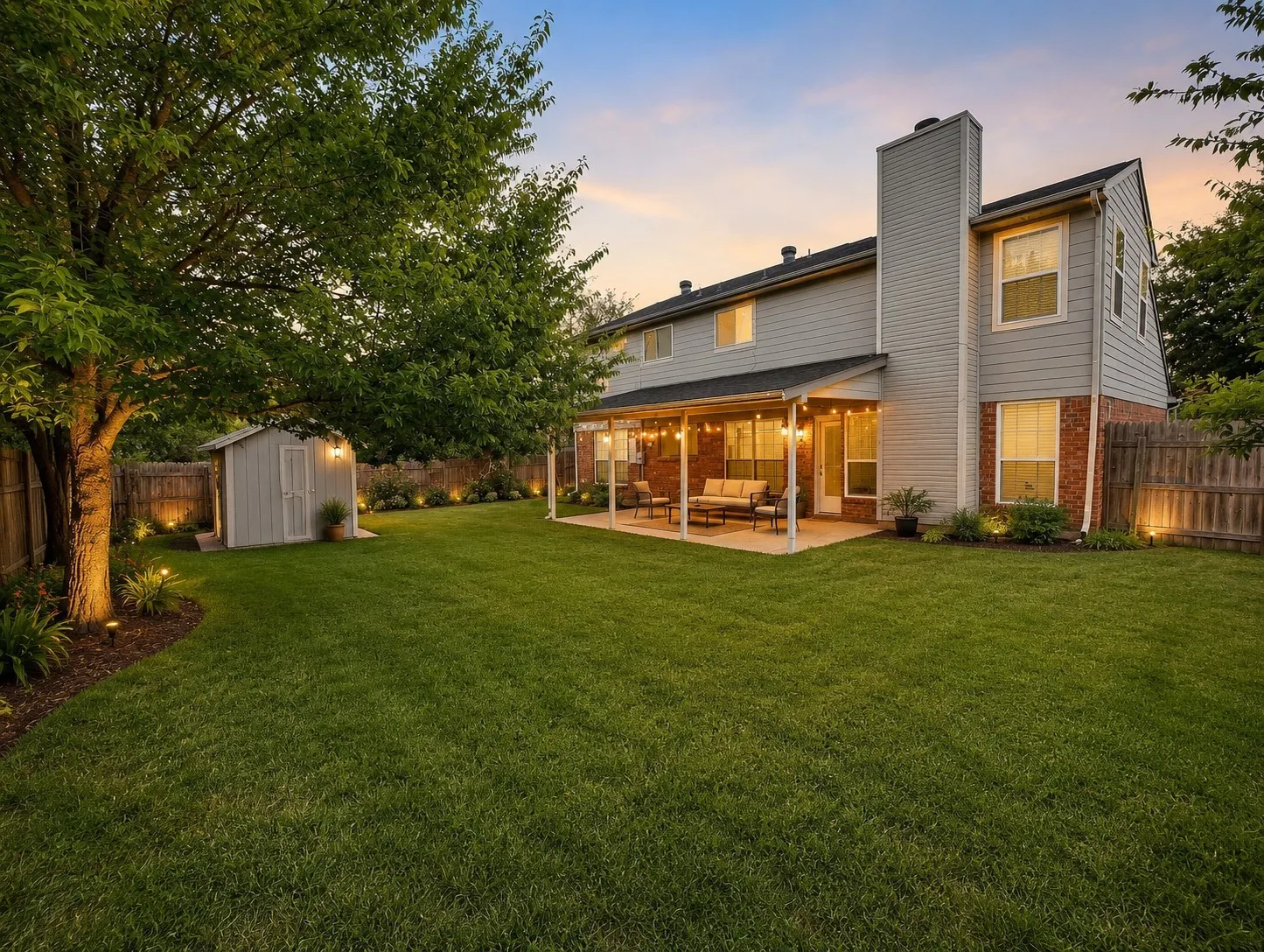 Single Family Residence For Sale in Tarrant County , 6104 Bay Hill, Arlington, Texas 76018, 4 Bedroom, 3 Bathroom, 2 Garage spaces, 2,132 Sqft, built in 1987, mls#21276362, Real Estate Agent in Arlington, Homes For Sale in Tarrant county, Homes For Sale in Arlington, Realtor in Arlington Texas, Real Estate Brokerage Independent Realty Texas, Luminita Cordes Realtor
