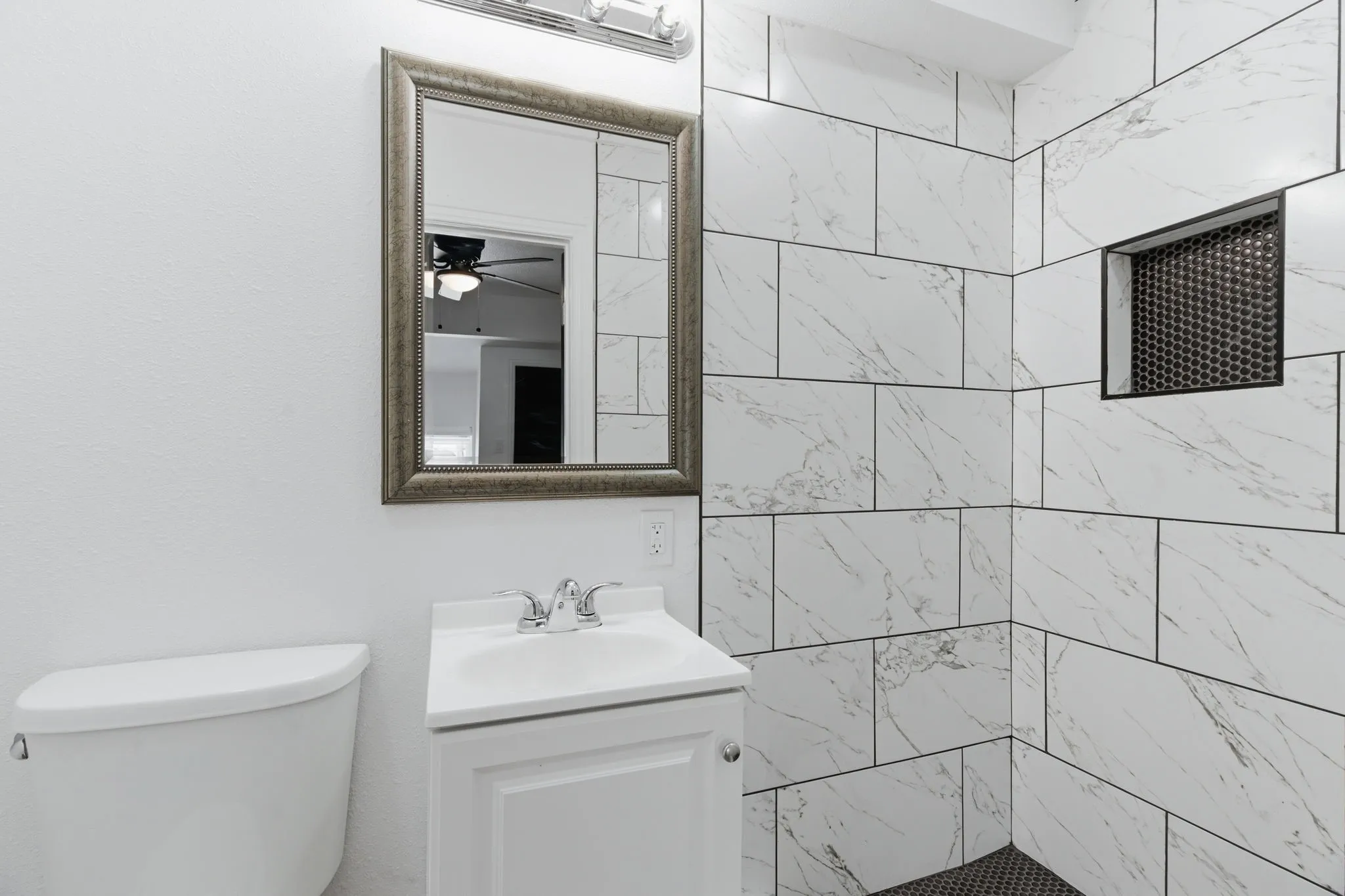Single Family Residence For Sale in Tarrant County , 552 Souder Drive, Hurst, Texas 76053, 3 Bedroom, 2 Bathroom, Garage spaces, 1,112 Sqft, built in 1956, mls#21276280, Real Estate Agent in Hurst, Homes For Sale in Tarrant county, Homes For Sale in Hurst, Realtor in Hurst Texas, Real Estate Brokerage Independent Realty Texas, Luminita Cordes Realtor