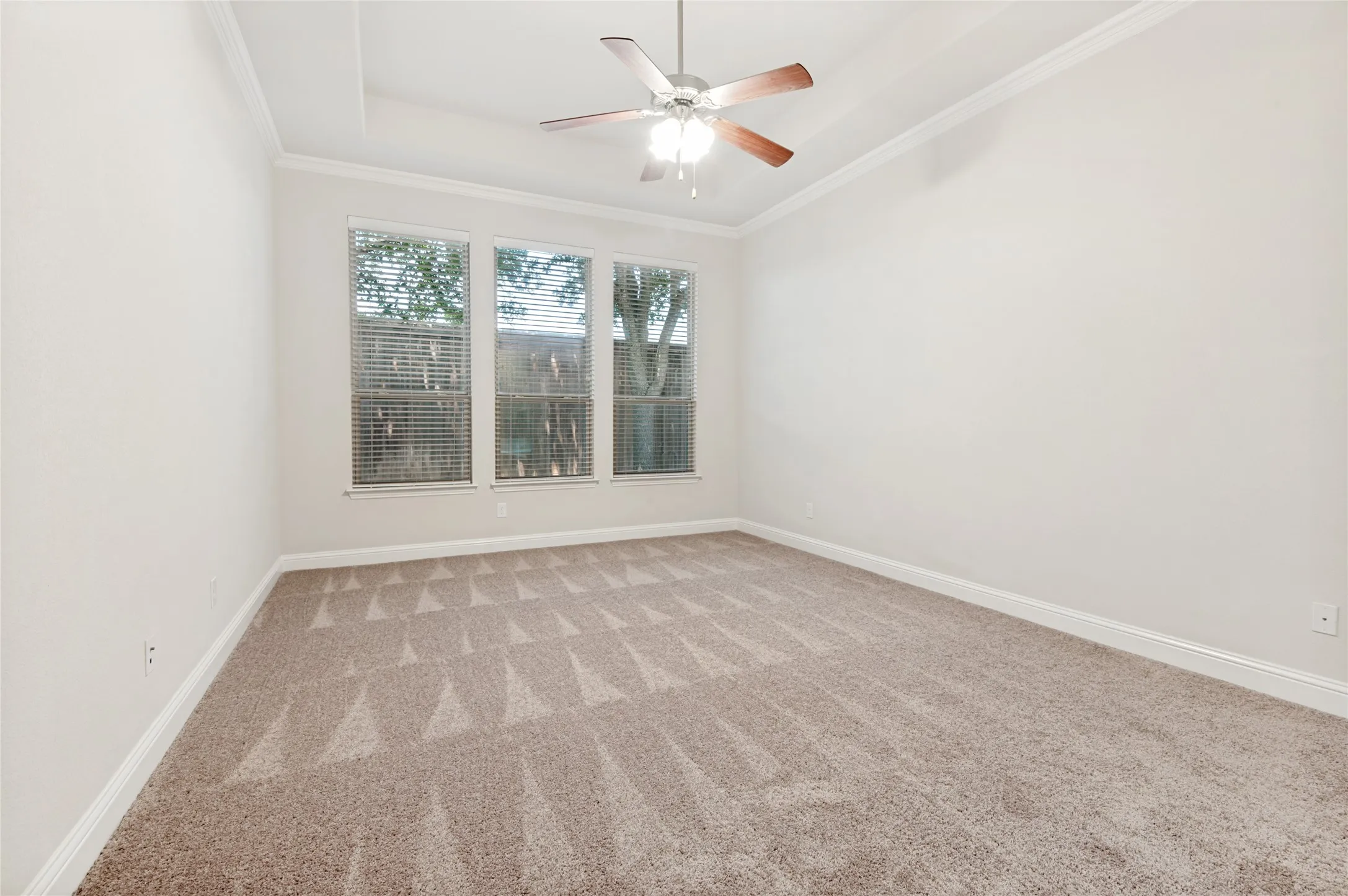 Single Family Residence For Sale in Tarrant County , 3029 Ponder Path, Keller, Texas 76248, 4 Bedroom, 4 Bathroom, 2 Garage spaces, 3,154 Sqft, built in 2014, mls#21254484, Real Estate Agent in Keller, Homes For Sale in Tarrant county, Homes For Sale in Keller, Realtor in Keller Texas, Real Estate Brokerage Independent Realty Texas, Luminita Cordes Realtor