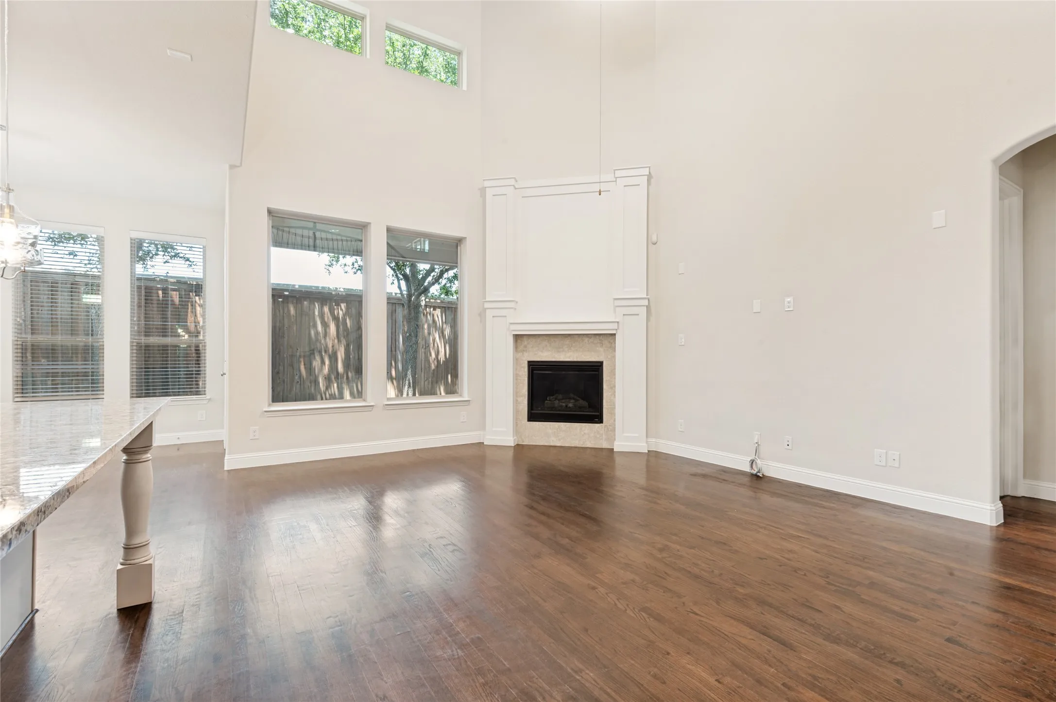 Single Family Residence For Sale in Tarrant County , 3029 Ponder Path, Keller, Texas 76248, 4 Bedroom, 4 Bathroom, 2 Garage spaces, 3,154 Sqft, built in 2014, mls#21254484, Real Estate Agent in Keller, Homes For Sale in Tarrant county, Homes For Sale in Keller, Realtor in Keller Texas, Real Estate Brokerage Independent Realty Texas, Luminita Cordes Realtor