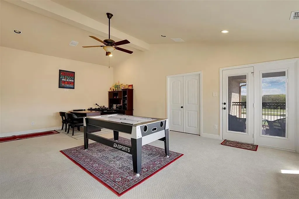 Single Family Residence For Sale in Dallas County , 7016 Nueces Drive, Irving, Texas 75039, 3 Bedrooms, 3 Bathrooms, 2 Garage spaces, 2,953 Sqft, built in 2013, Price $689,000, mls#21274262, Real Estate Agent in Irving, Homes For Sale in Dallas county, Homes For Sale in Irving, Realtor in Irving Texas, Real Estate Brokerage Independent Realty Texas, Luminita Cordes Realtor