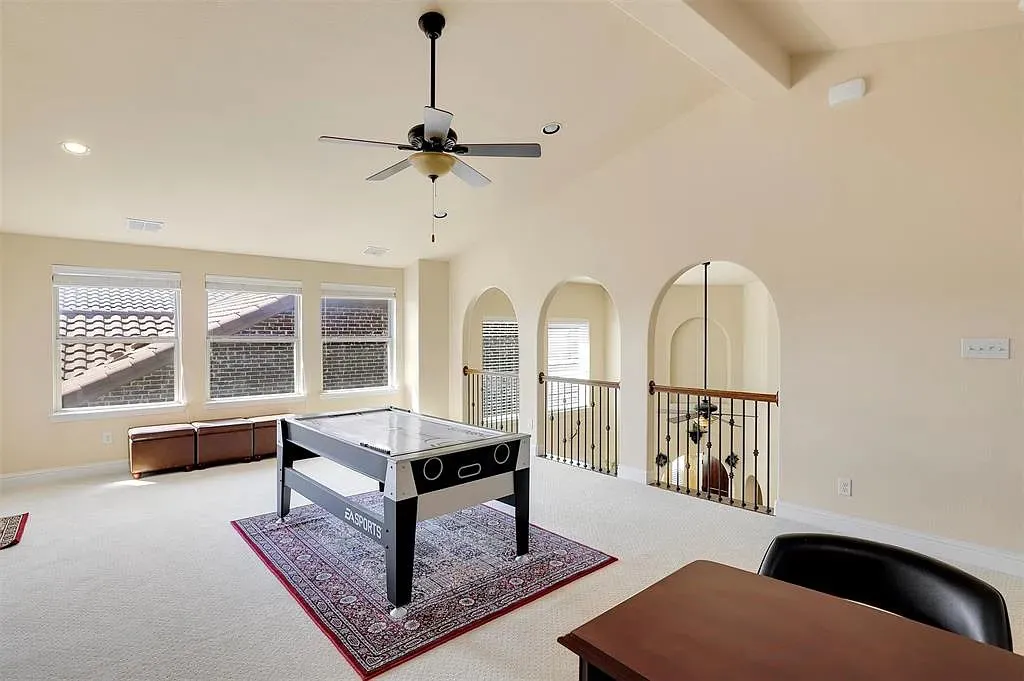 Single Family Residence For Sale in Dallas County , 7016 Nueces Drive, Irving, Texas 75039, 3 Bedrooms, 3 Bathrooms, 2 Garage spaces, 2,953 Sqft, built in 2013, Price $689,000, mls#21274262, Real Estate Agent in Irving, Homes For Sale in Dallas county, Homes For Sale in Irving, Realtor in Irving Texas, Real Estate Brokerage Independent Realty Texas, Luminita Cordes Realtor