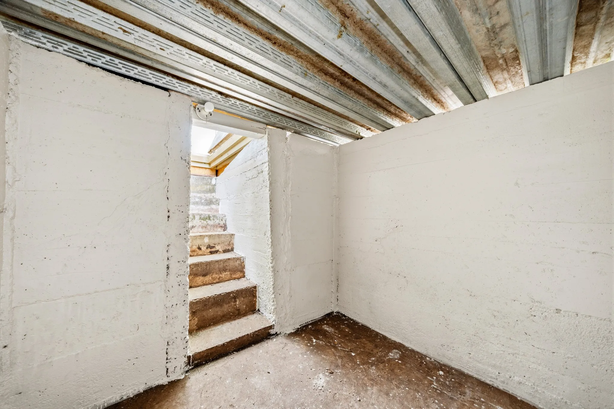 This is a storm shelter or storm cellar. It has electricity.