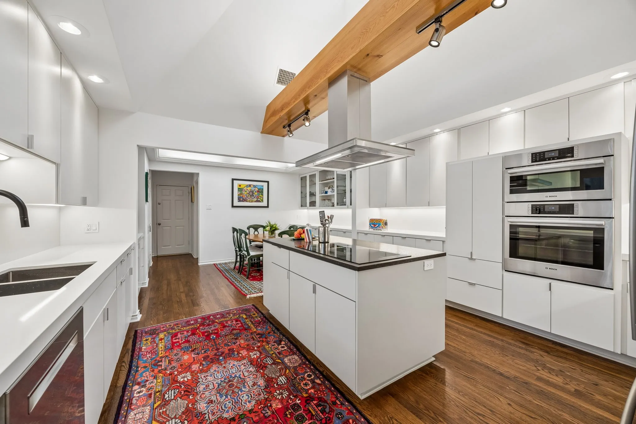 Totally updated chef's kitchen