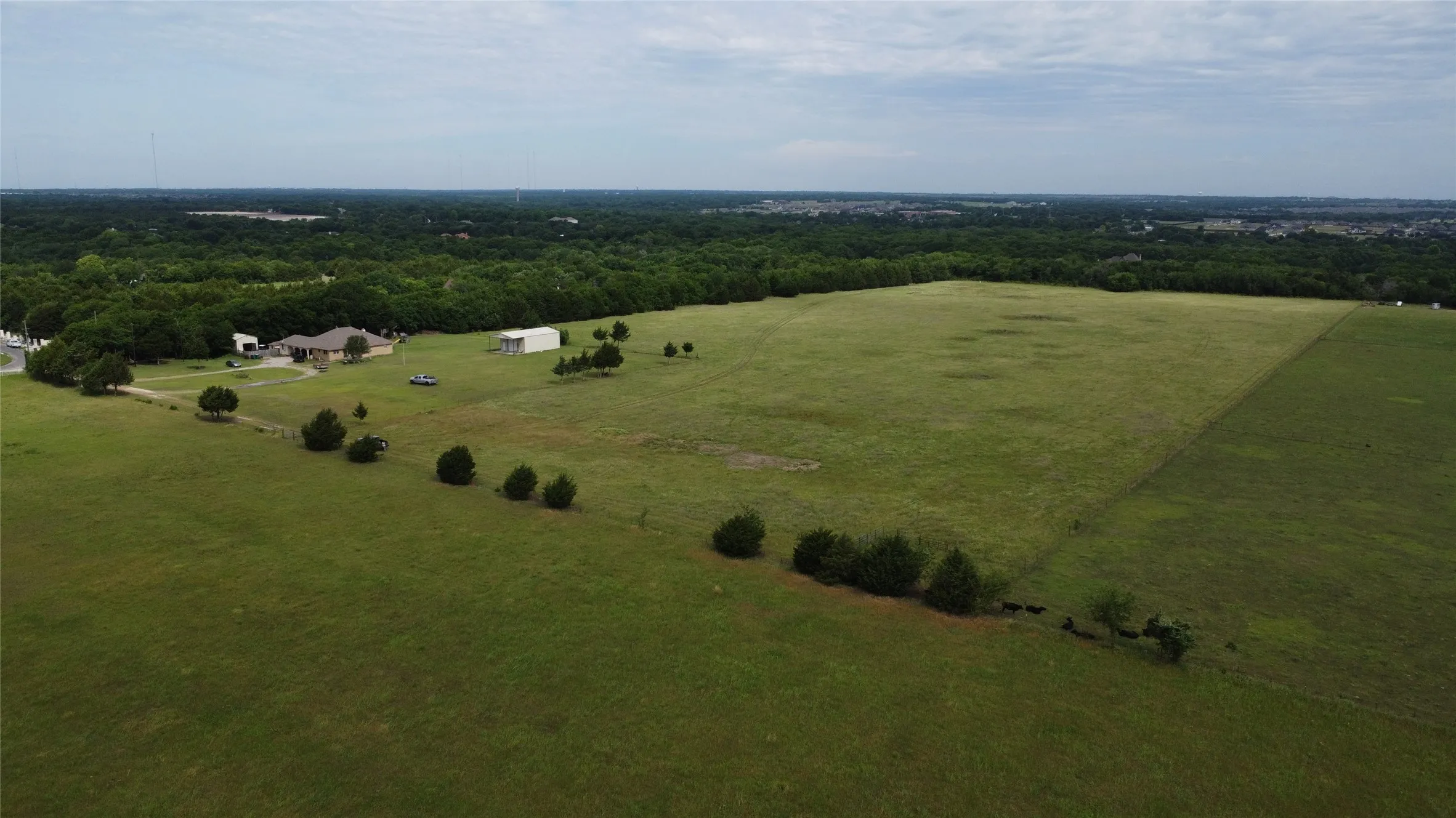 Unimproved Land For Sale in Ellis County , 0000 S Hampton Road, Oak Leaf, Texas 75154, 0, 0, Garage spaces, 0 Sqft, built in 0, Price $832,800, mls#21275546, Real Estate Agent in Oak Leaf, Homes For Sale in Ellis county, Homes For Sale in Oak Leaf, Realtor in Oak Leaf Texas, Real Estate Brokerage Independent Realty Texas, Luminita Cordes Realtor
