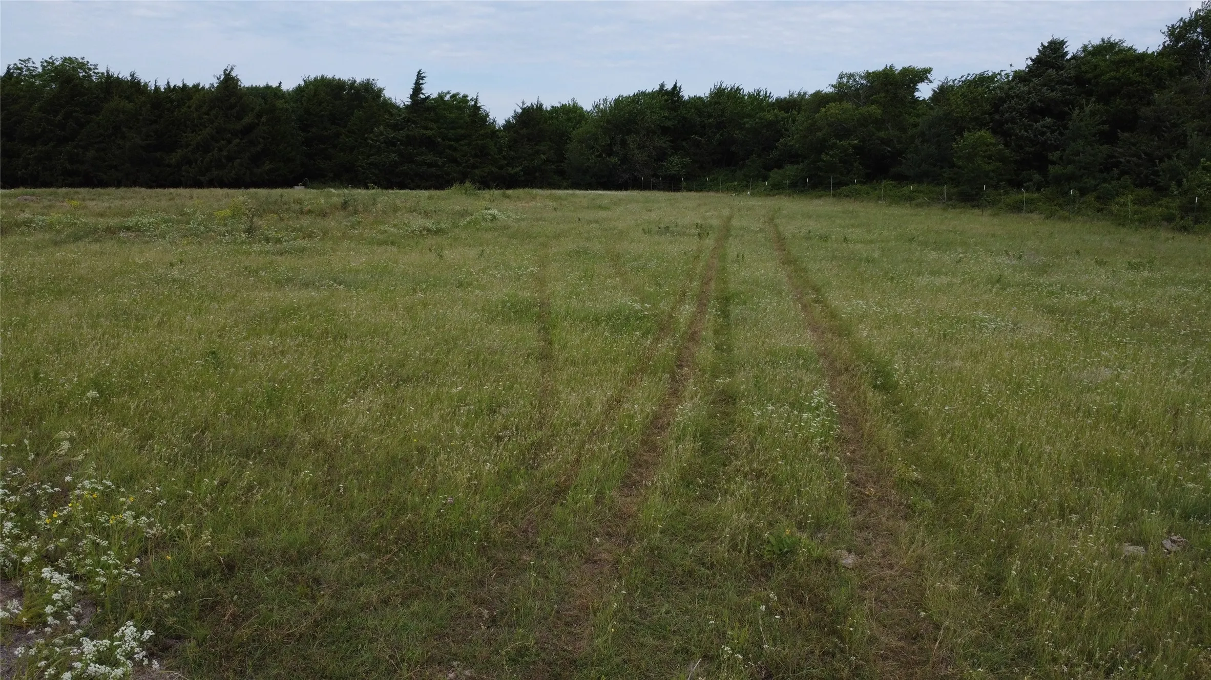 Unimproved Land For Sale in Ellis County , 0000 S Hampton Road, Oak Leaf, Texas 75154, 0, 0, Garage spaces, 0 Sqft, built in 0, Price $832,800, mls#21275546, Real Estate Agent in Oak Leaf, Homes For Sale in Ellis county, Homes For Sale in Oak Leaf, Realtor in Oak Leaf Texas, Real Estate Brokerage Independent Realty Texas, Luminita Cordes Realtor