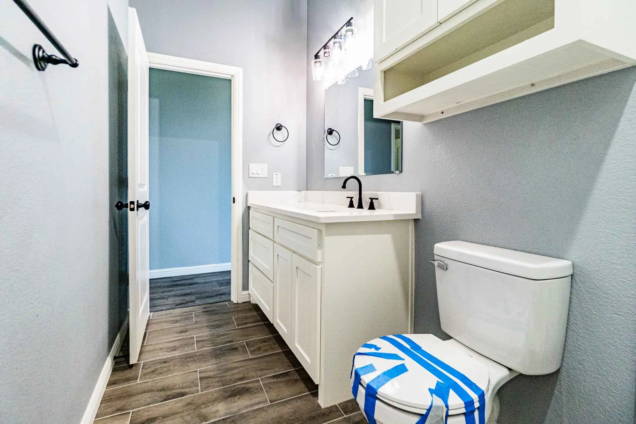 Single Family Residence For Sale in Hood County , 4019 Seminole Trail, Granbury, Texas 76048, 4 Bedroom, 2 Bathroom, 2 Garage spaces, 1,874 Sqft, built in 2026, mls#21266676, Real Estate Agent in Granbury, Homes For Sale in Hood county, Homes For Sale in Granbury, Realtor in Granbury Texas, Real Estate Brokerage Independent Realty Texas, Luminita Cordes Realtor