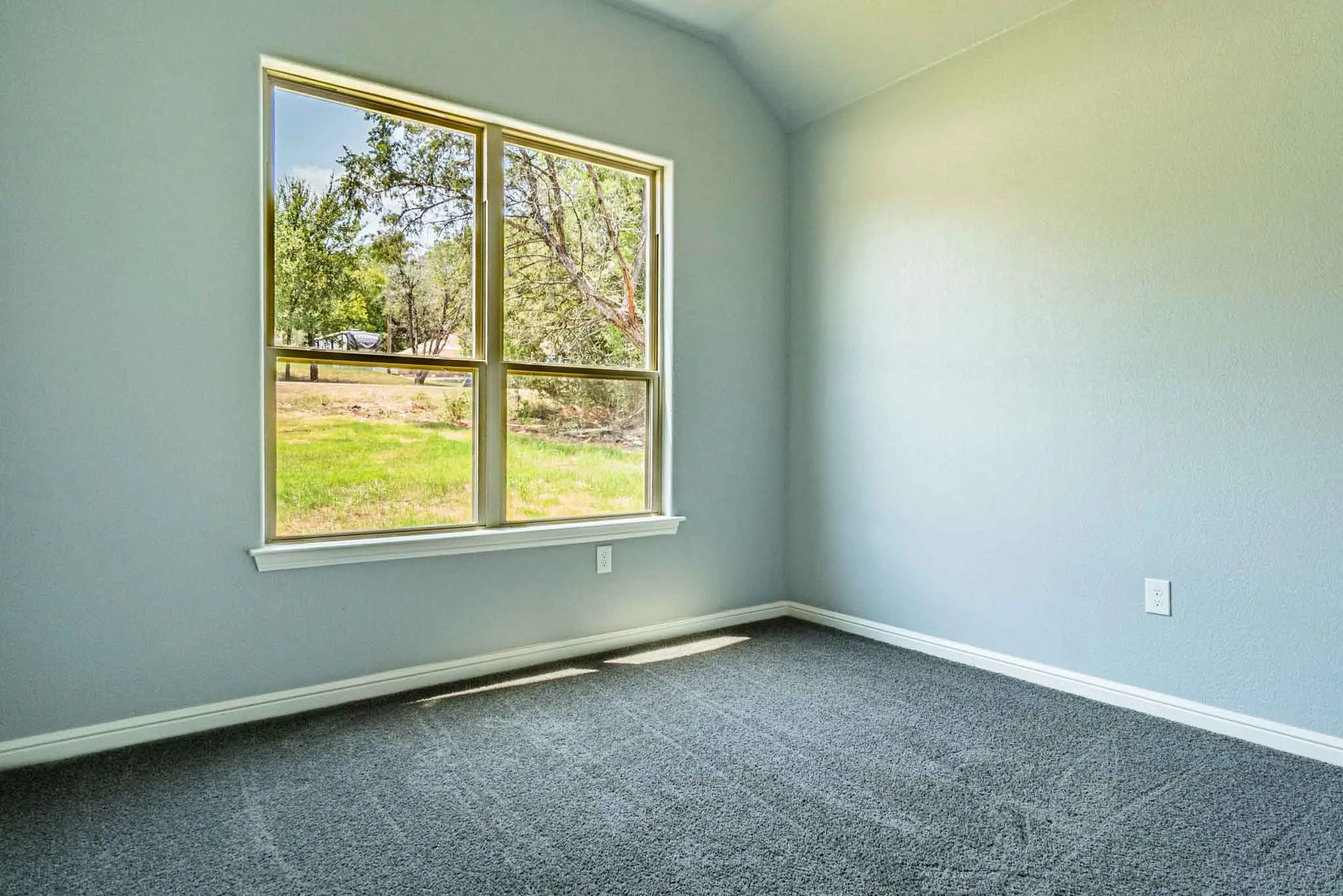Single Family Residence For Sale in Hood County , 4019 Seminole Trail, Granbury, Texas 76048, 4 Bedroom, 2 Bathroom, 2 Garage spaces, 1,874 Sqft, built in 2026, mls#21266676, Real Estate Agent in Granbury, Homes For Sale in Hood county, Homes For Sale in Granbury, Realtor in Granbury Texas, Real Estate Brokerage Independent Realty Texas, Luminita Cordes Realtor