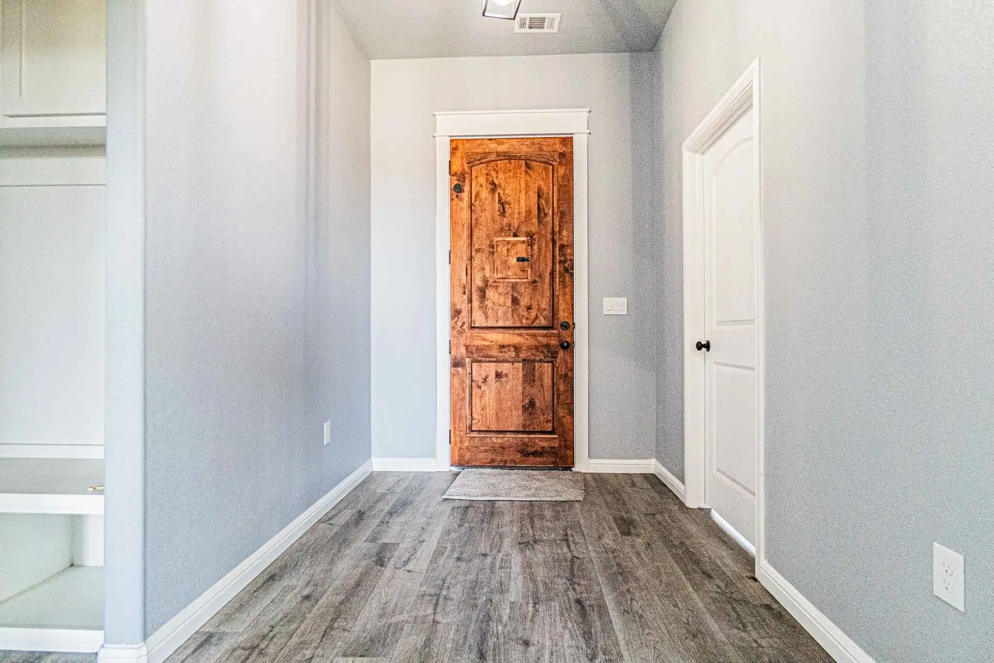 Single Family Residence For Sale in Hood County , 4019 Seminole Trail, Granbury, Texas 76048, 4 Bedroom, 2 Bathroom, 2 Garage spaces, 1,874 Sqft, built in 2026, mls#21266676, Real Estate Agent in Granbury, Homes For Sale in Hood county, Homes For Sale in Granbury, Realtor in Granbury Texas, Real Estate Brokerage Independent Realty Texas, Luminita Cordes Realtor
