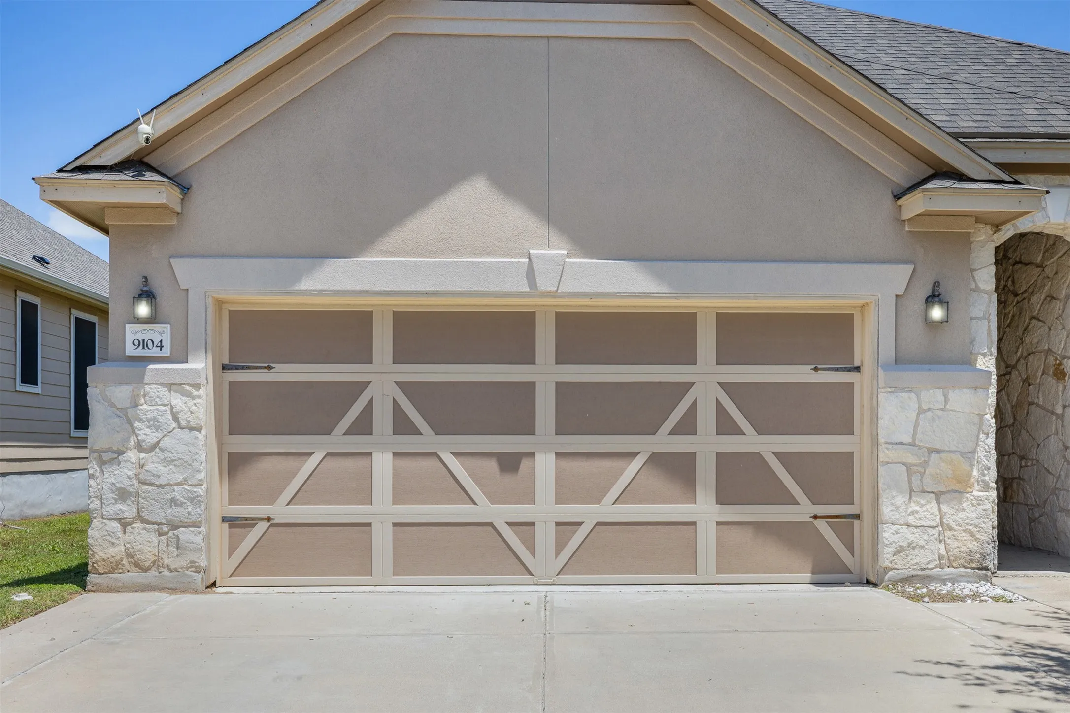 Single Family Residence For Sale in Bell County , 9104 Lonesome Oak Drive, Temple, Texas 76502, 3 Bedrooms, 2 Bathrooms, 2 Garage spaces, 1,624 Sqft, built in 2016, Price $270,000, mls#21275643, Real Estate Agent in Temple, Homes For Sale in Bell county, Homes For Sale in Temple, Realtor in Temple Texas, Real Estate Brokerage Independent Realty Texas, Luminita Cordes Realtor