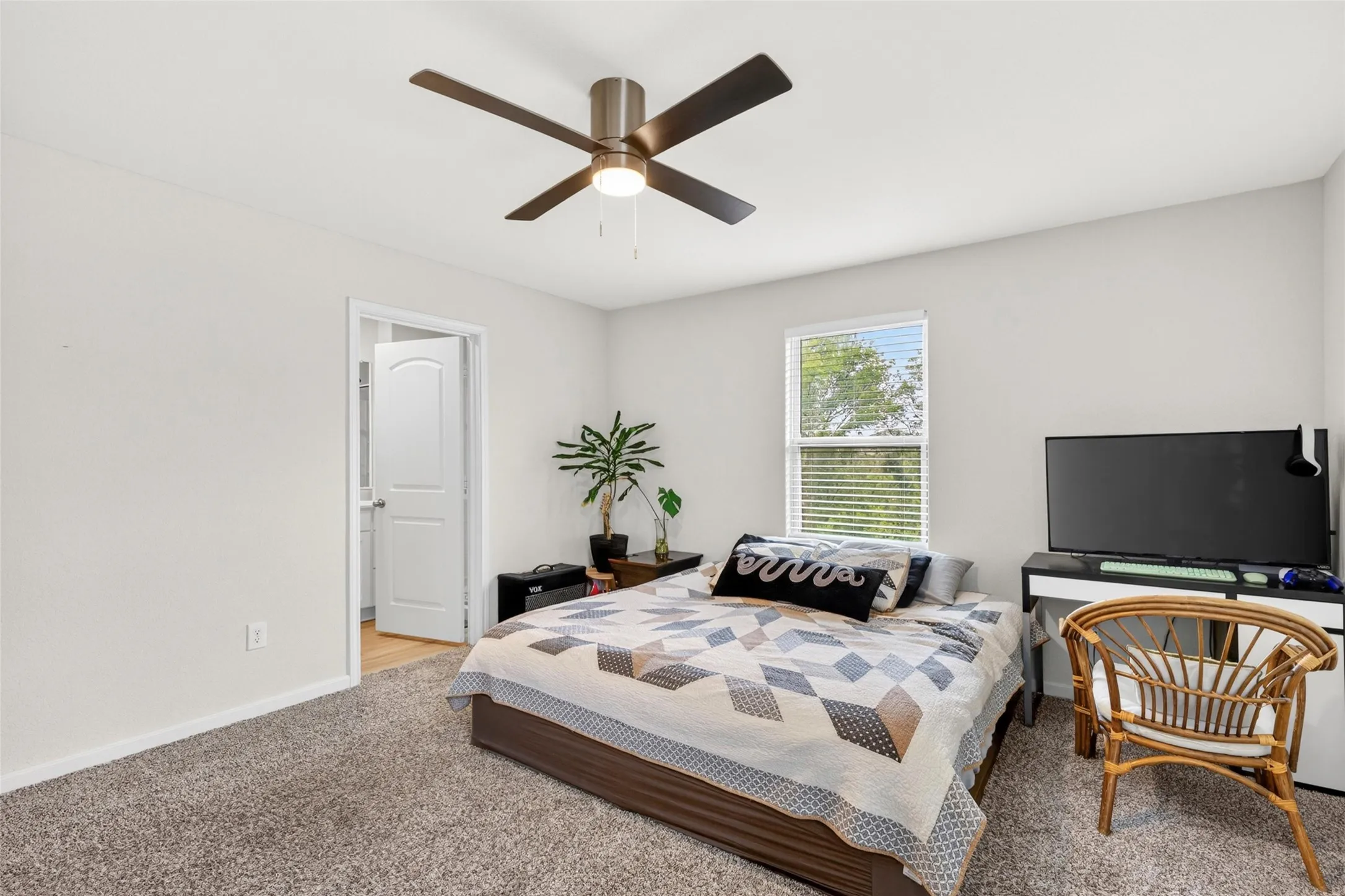 Single Family Residence For Sale in Collin County , 311 Marsh Lane, Princeton, Texas 75407, 3 Bedroom, 3 Bathroom, 2 Garage spaces, 1,550 Sqft, built in 2022, mls#21276561, Real Estate Agent in Princeton, Homes For Sale in Collin county, Homes For Sale in Princeton, Realtor in Princeton Texas, Real Estate Brokerage Independent Realty Texas, Luminita Cordes Realtor