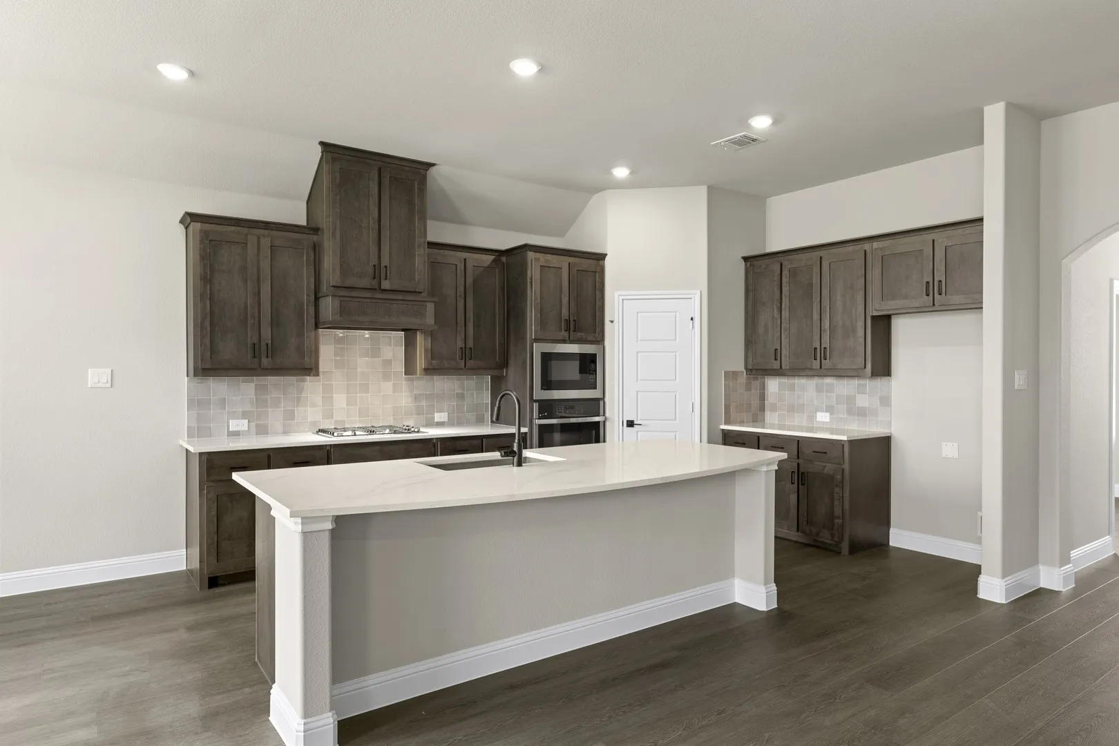 DFW-Lovers Landing-Concept 2267-238 Harmony Avenue-Kitchen2-Risewell Homes