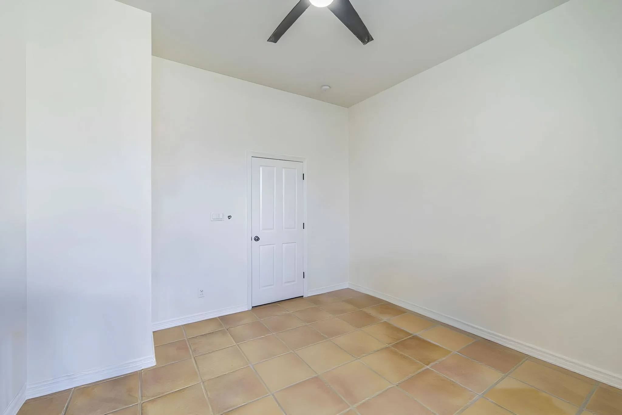 Single Family Residence For Sale in Parker County , 2114 Sagewood Drive, Weatherford, Texas 76087, 5 Bedroom, 3 Bathroom, 2 Garage spaces, 2,626 Sqft, built in 1999, mls#21270567, Real Estate Agent in Weatherford, Homes For Sale in Parker county, Homes For Sale in Weatherford, Realtor in Weatherford Texas, Real Estate Brokerage Independent Realty Texas, Luminita Cordes Realtor