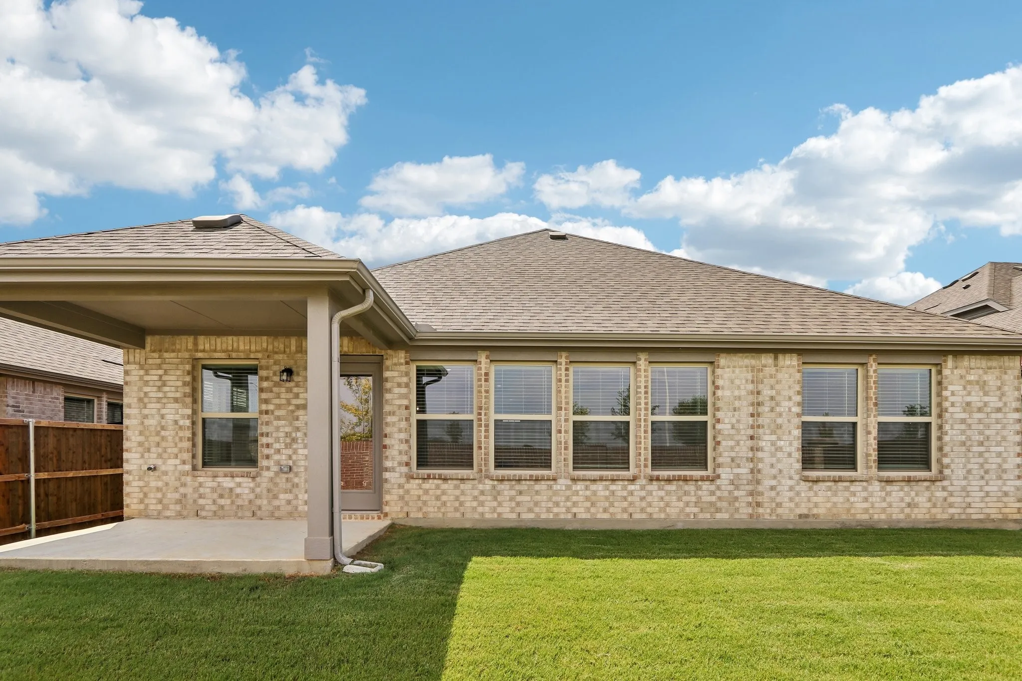 Single Family Residence For Sale in Denton County , 2900 Tamarack Lane, Denton, Texas 76226, 4 Bedroom, 3 Bathroom, 2 Garage spaces, 2,106 Sqft, built in 2026, mls#21249158, Real Estate Agent in Denton, Homes For Sale in Denton county, Homes For Sale in Denton, Realtor in Denton Texas, Real Estate Brokerage Independent Realty Texas, Luminita Cordes Realtor