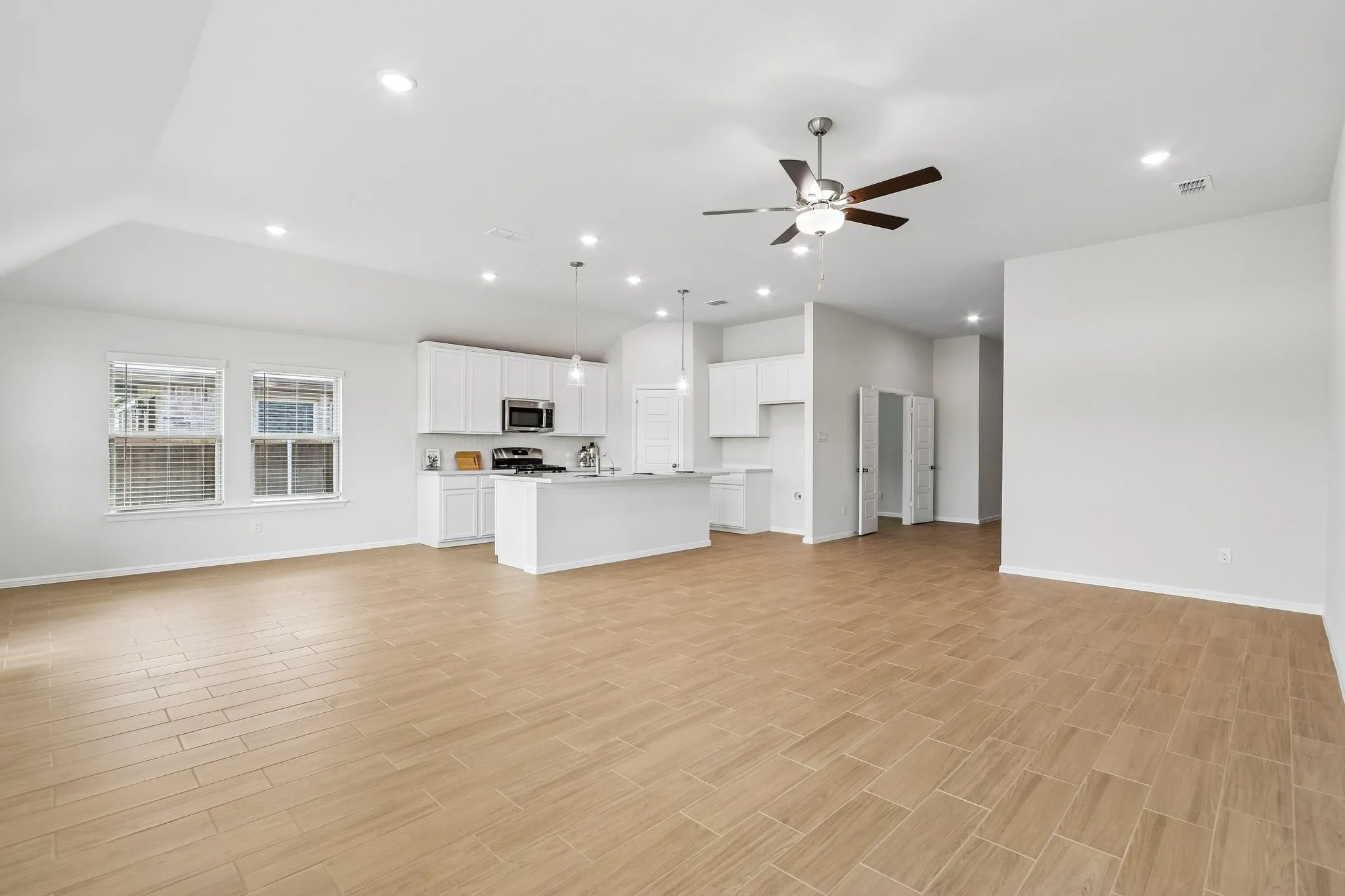 Single Family Residence For Sale in Denton County , 2900 Tamarack Lane, Denton, Texas 76226, 4 Bedroom, 3 Bathroom, 2 Garage spaces, 2,106 Sqft, built in 2026, mls#21249158, Real Estate Agent in Denton, Homes For Sale in Denton county, Homes For Sale in Denton, Realtor in Denton Texas, Real Estate Brokerage Independent Realty Texas, Luminita Cordes Realtor