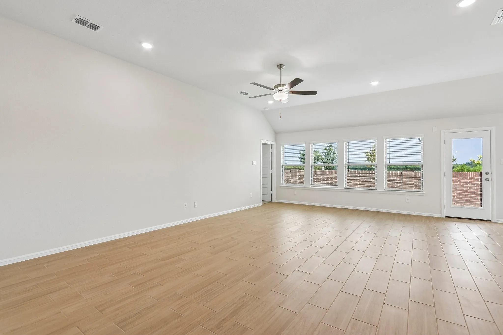 Single Family Residence For Sale in Denton County , 2900 Tamarack Lane, Denton, Texas 76226, 4 Bedroom, 3 Bathroom, 2 Garage spaces, 2,106 Sqft, built in 2026, mls#21249158, Real Estate Agent in Denton, Homes For Sale in Denton county, Homes For Sale in Denton, Realtor in Denton Texas, Real Estate Brokerage Independent Realty Texas, Luminita Cordes Realtor