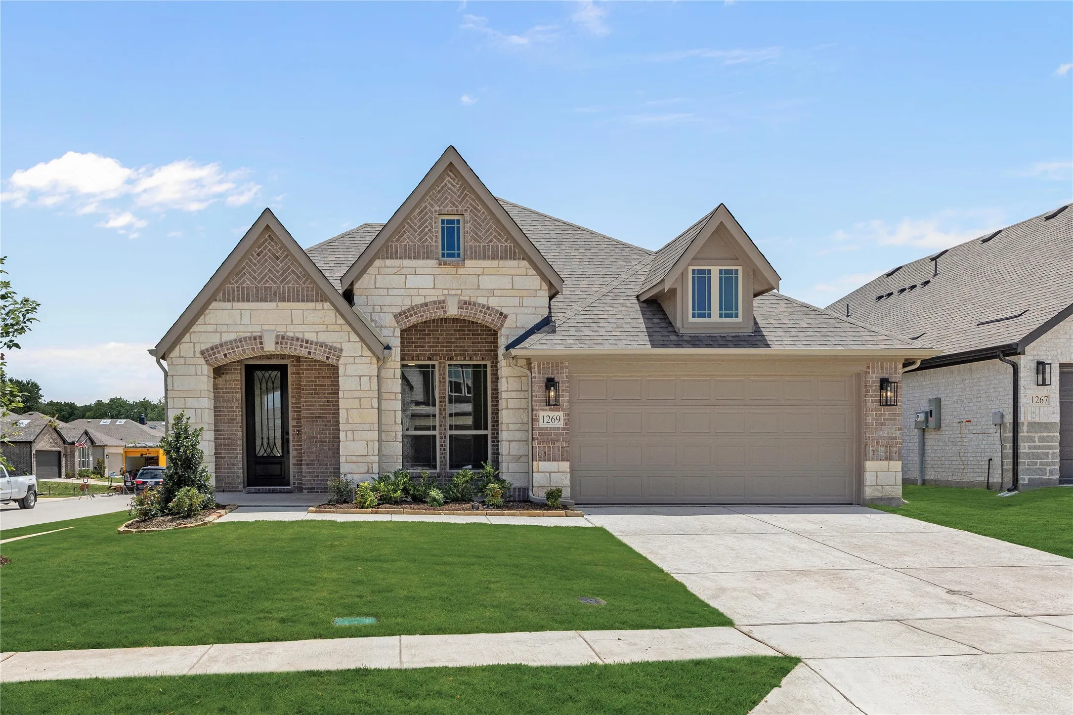 Single Family Residence For Sale in Fannin County , 1269 Emily Drive, Trenton, Texas 75490, 3 Bedroom, 2 Bathroom, 2 Garage spaces, 1,840 Sqft, built in 2026, mls#21276623, Real Estate Agent in Trenton, Homes For Sale in Fannin county, Homes For Sale in Trenton, Realtor in Trenton Texas, Real Estate Brokerage Independent Realty Texas, Luminita Cordes Realtor