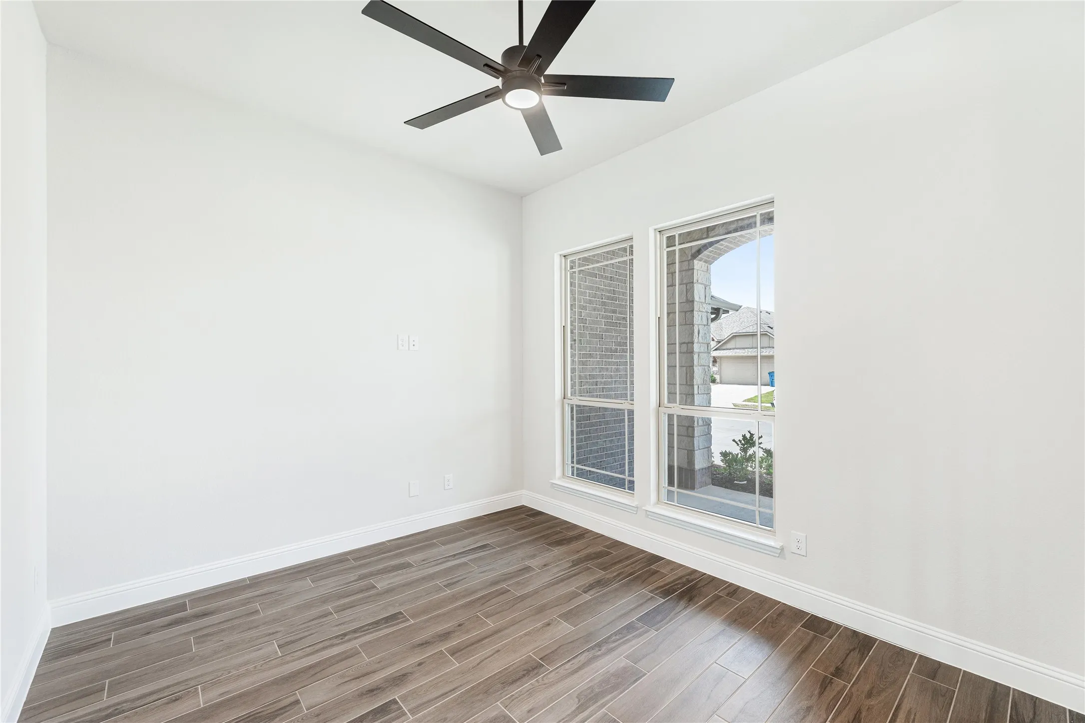 Single Family Residence For Sale in Fannin County , 1269 Emily Drive, Trenton, Texas 75490, 3 Bedroom, 2 Bathroom, 2 Garage spaces, 1,840 Sqft, built in 2026, mls#21276623, Real Estate Agent in Trenton, Homes For Sale in Fannin county, Homes For Sale in Trenton, Realtor in Trenton Texas, Real Estate Brokerage Independent Realty Texas, Luminita Cordes Realtor