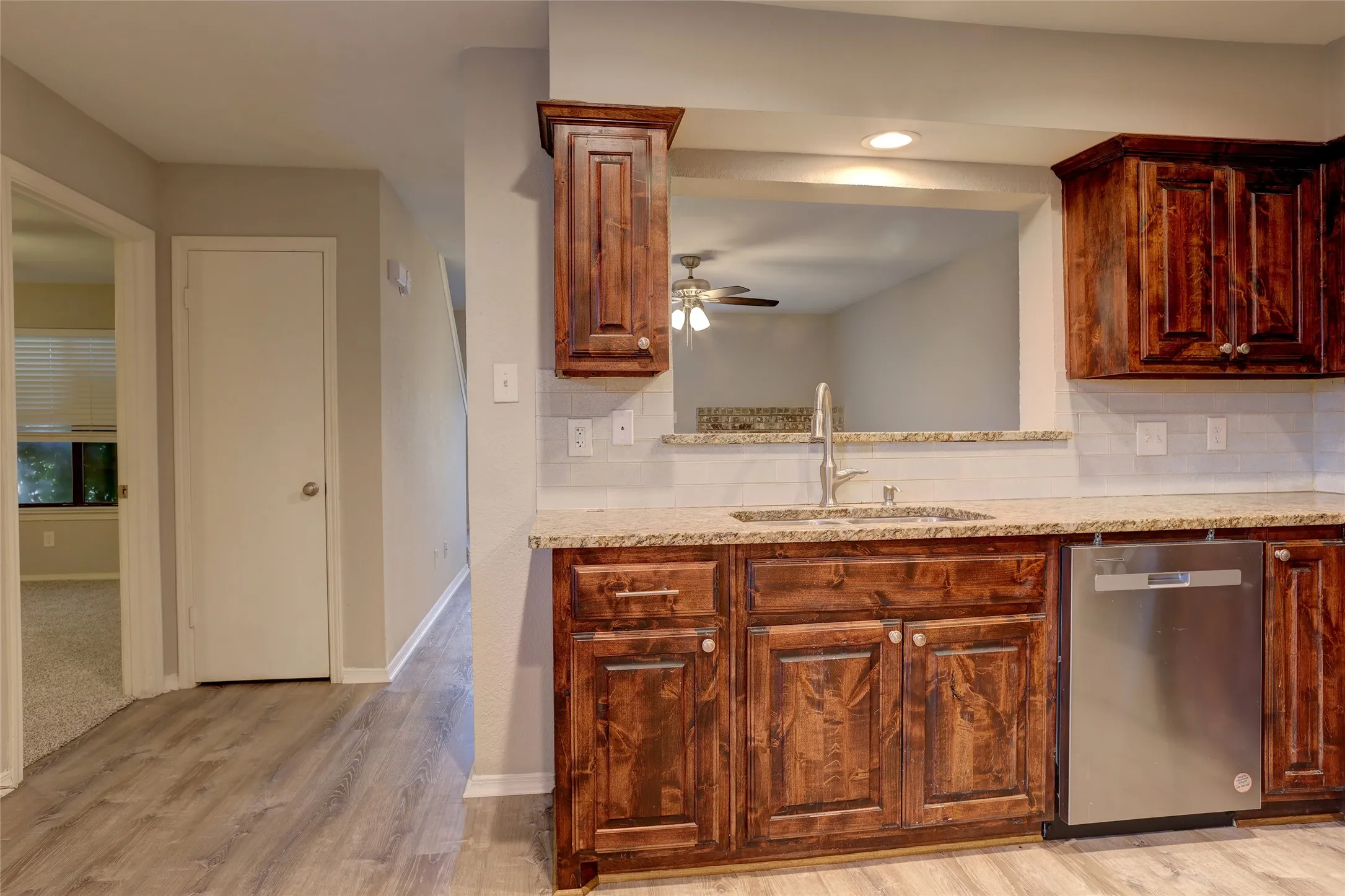 Duplex For Sale in Denton County , 707 & 711 Wolftrap Drive, Denton, Texas 76209, 6 Bedroom, 4 Bathroom, 2 Garage spaces, 2,692 Sqft, built in 1984, mls#21271761, Real Estate Agent in Denton, Homes For Sale in Denton county, Homes For Sale in Denton, Realtor in Denton Texas, Real Estate Brokerage Independent Realty Texas, Luminita Cordes Realtor