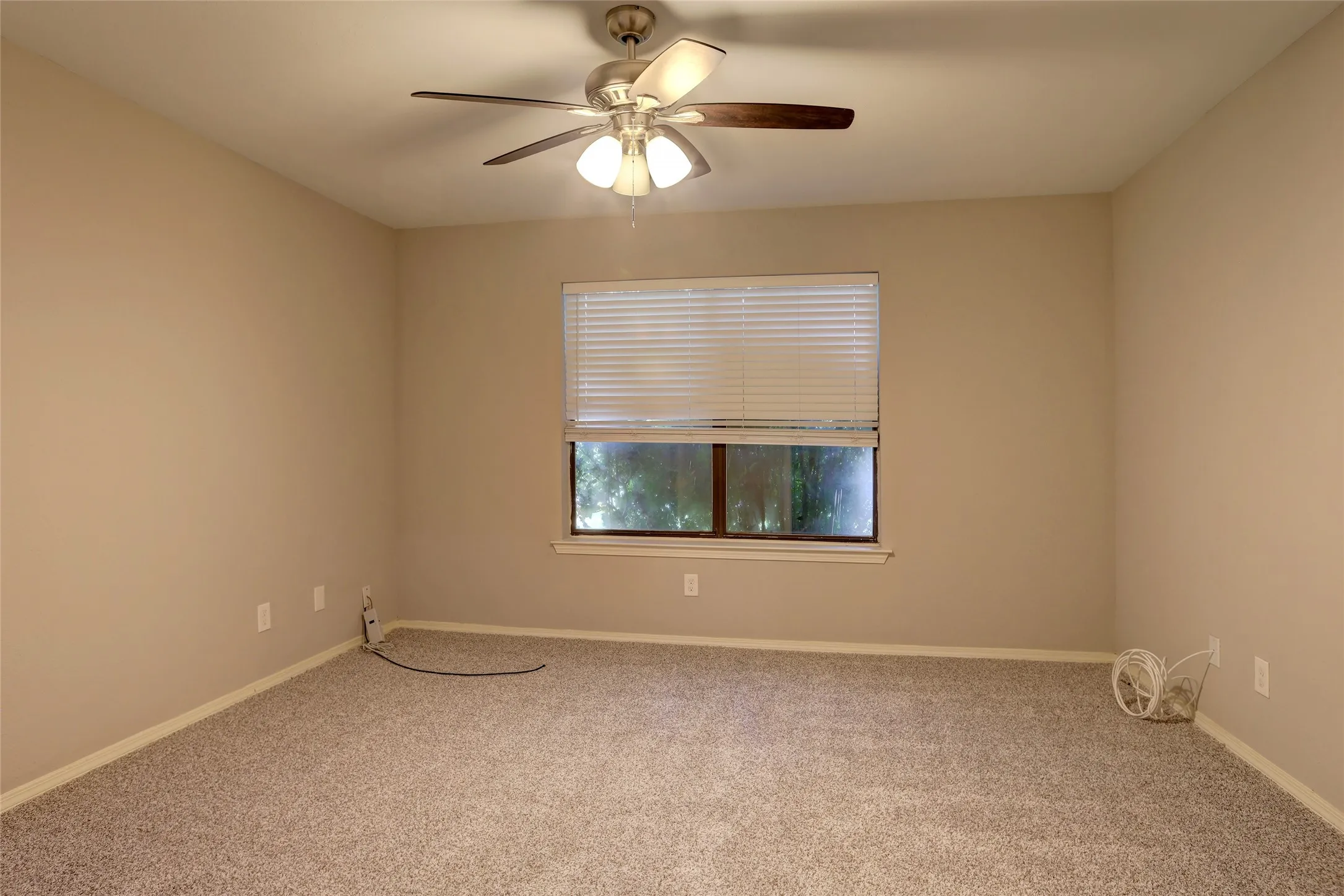 Duplex For Sale in Denton County , 707 & 711 Wolftrap Drive, Denton, Texas 76209, 6 Bedroom, 4 Bathroom, 2 Garage spaces, 2,692 Sqft, built in 1984, mls#21271761, Real Estate Agent in Denton, Homes For Sale in Denton county, Homes For Sale in Denton, Realtor in Denton Texas, Real Estate Brokerage Independent Realty Texas, Luminita Cordes Realtor