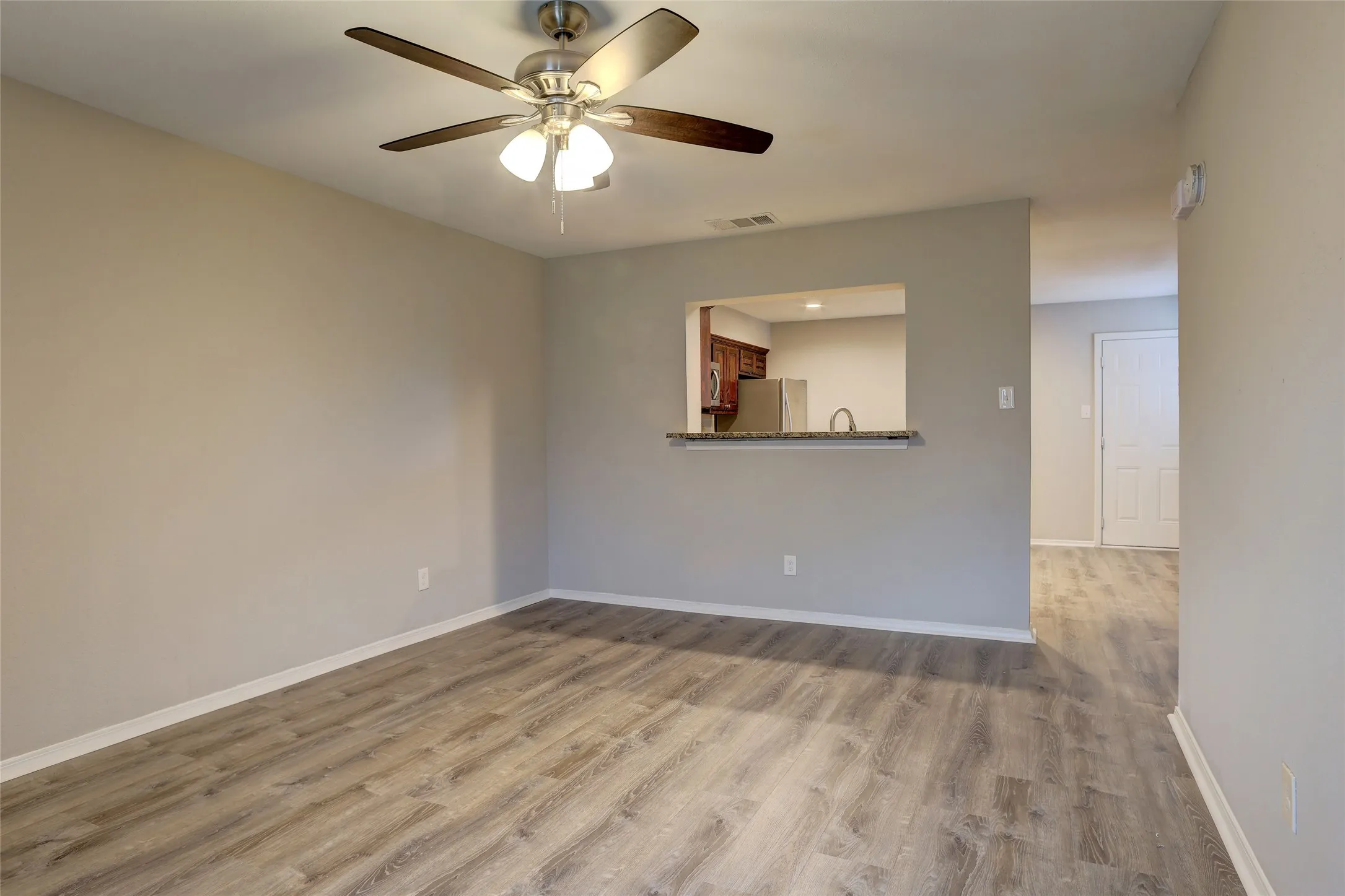 Duplex For Sale in Denton County , 707 & 711 Wolftrap Drive, Denton, Texas 76209, 6 Bedroom, 4 Bathroom, 2 Garage spaces, 2,692 Sqft, built in 1984, mls#21271761, Real Estate Agent in Denton, Homes For Sale in Denton county, Homes For Sale in Denton, Realtor in Denton Texas, Real Estate Brokerage Independent Realty Texas, Luminita Cordes Realtor