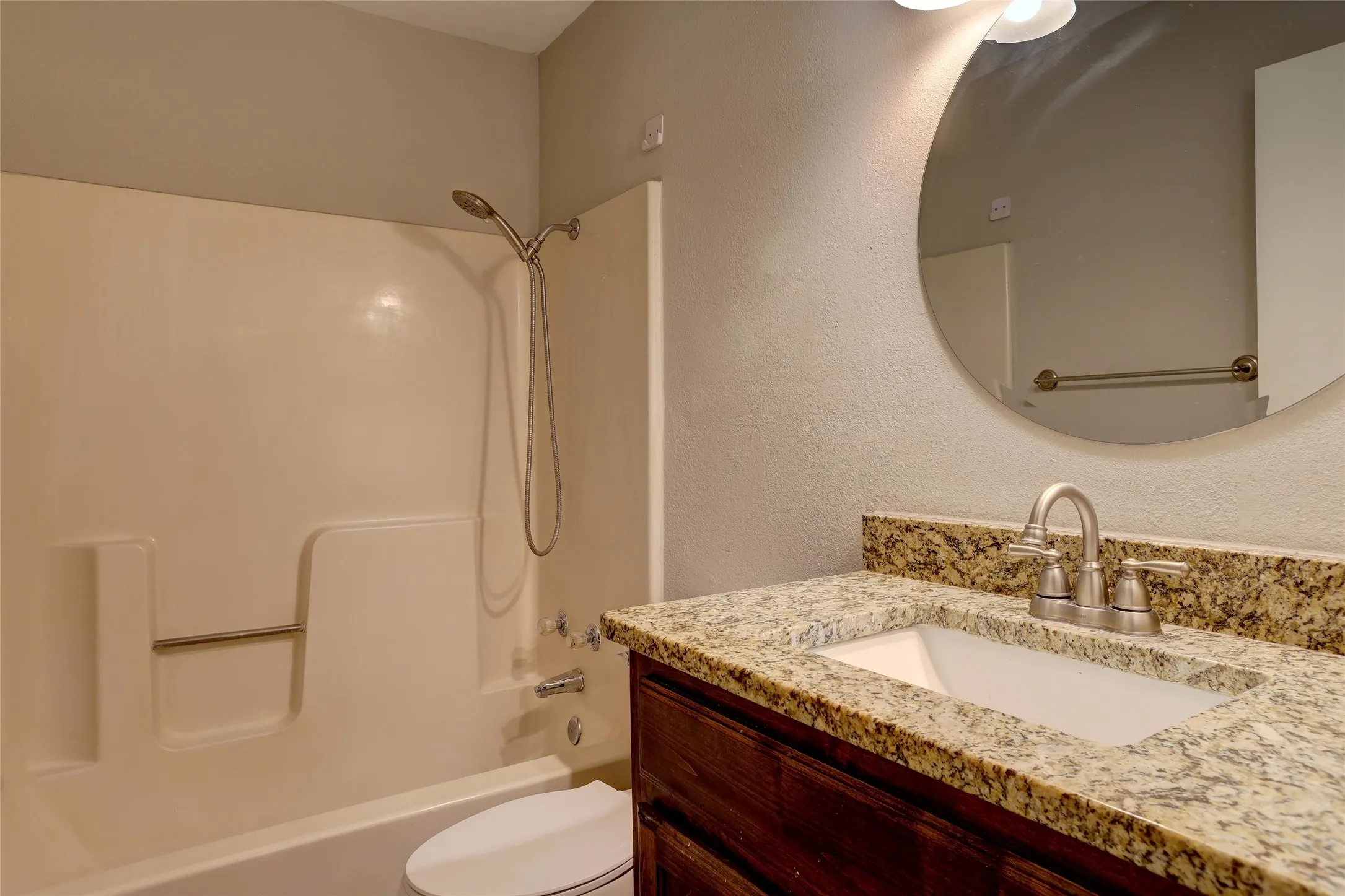 Duplex For Sale in Denton County , 707 & 711 Wolftrap Drive, Denton, Texas 76209, 6 Bedroom, 4 Bathroom, 2 Garage spaces, 2,692 Sqft, built in 1984, mls#21271761, Real Estate Agent in Denton, Homes For Sale in Denton county, Homes For Sale in Denton, Realtor in Denton Texas, Real Estate Brokerage Independent Realty Texas, Luminita Cordes Realtor