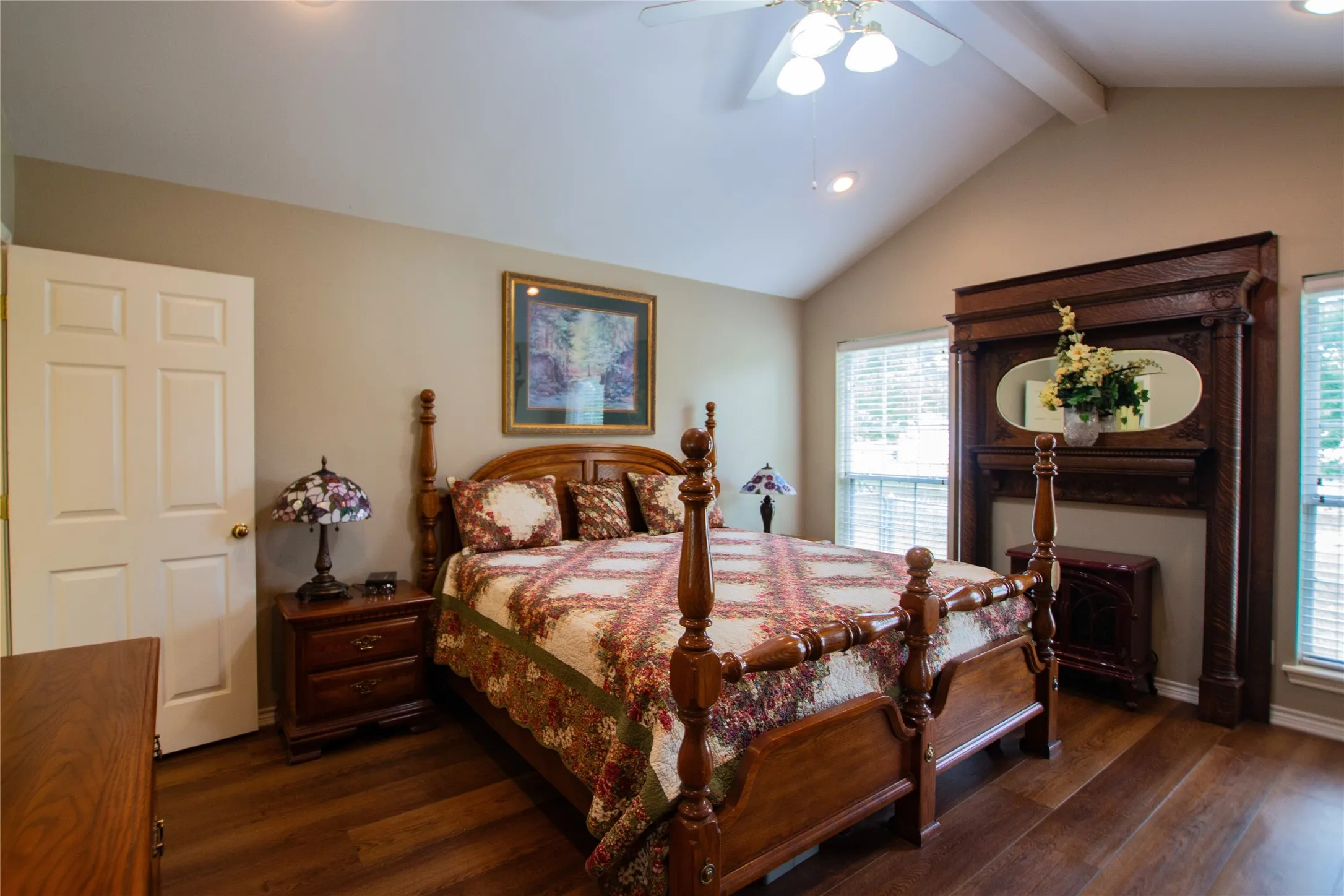 Single Family Residence For Sale in Smith County , 10775 County Road 214, Tyler, Texas 75707, 3 Bedroom, 4 Bathroom, Garage spaces, 1,866 Sqft, built in 2002, mls#21276397, Real Estate Agent in Tyler, Homes For Sale in Smith county, Homes For Sale in Tyler, Realtor in Tyler Texas, Real Estate Brokerage Independent Realty Texas, Luminita Cordes Realtor