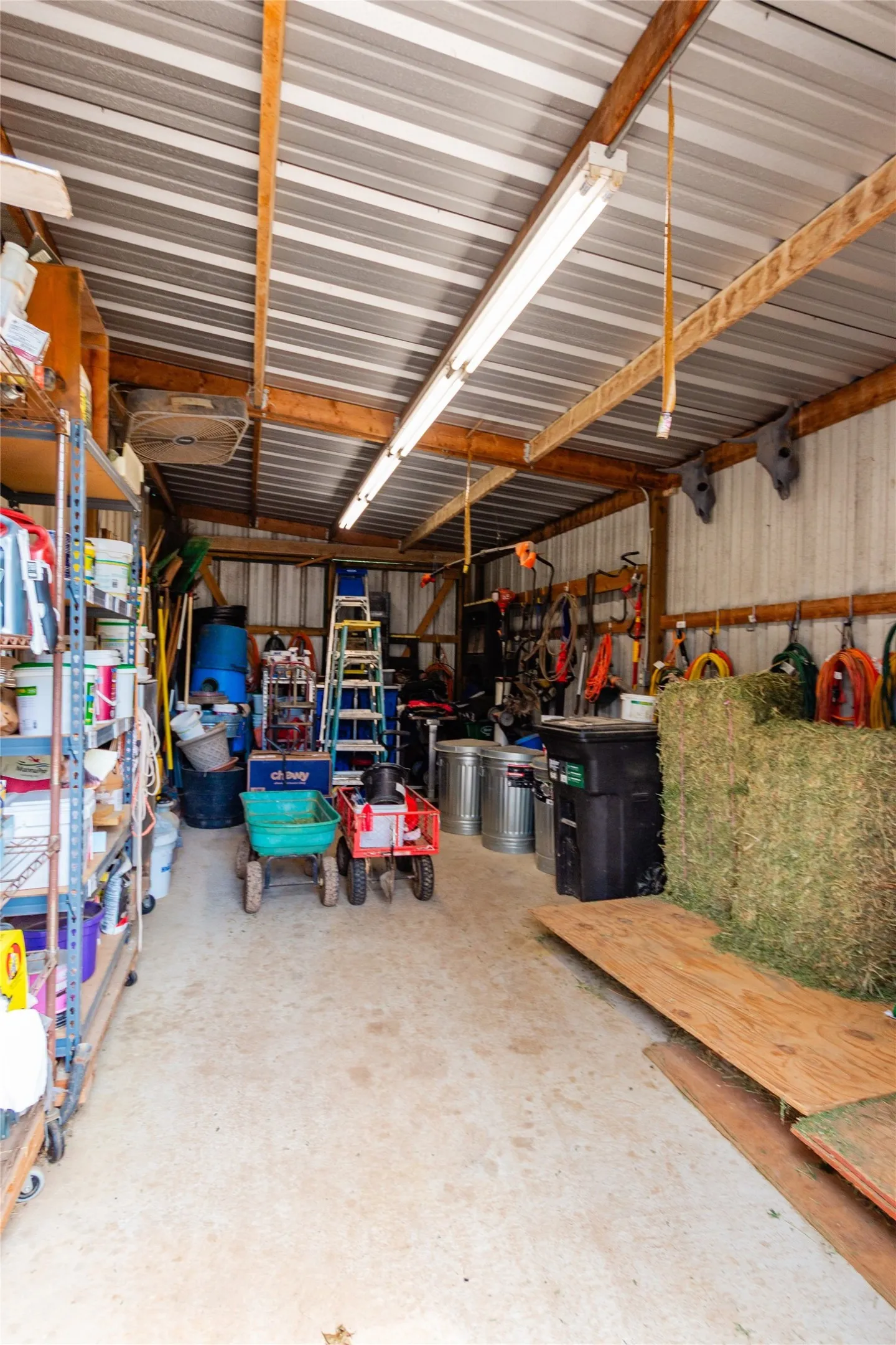 Single Family Residence For Sale in Smith County , 10775 County Road 214, Tyler, Texas 75707, 3 Bedroom, 4 Bathroom, Garage spaces, 1,866 Sqft, built in 2002, mls#21276397, Real Estate Agent in Tyler, Homes For Sale in Smith county, Homes For Sale in Tyler, Realtor in Tyler Texas, Real Estate Brokerage Independent Realty Texas, Luminita Cordes Realtor