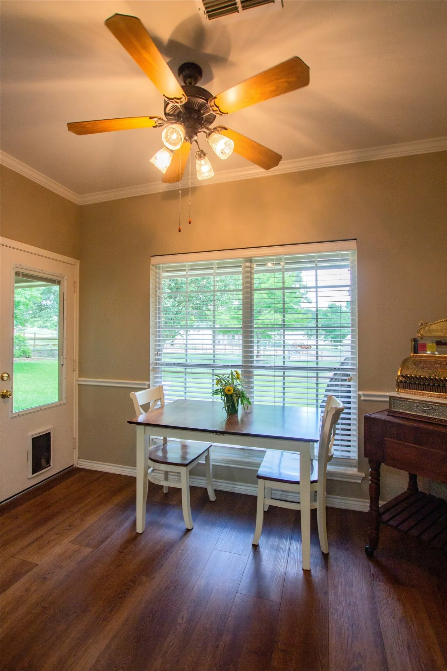 Single Family Residence For Sale in Smith County , 10775 County Road 214, Tyler, Texas 75707, 3 Bedroom, 4 Bathroom, Garage spaces, 1,866 Sqft, built in 2002, mls#21276397, Real Estate Agent in Tyler, Homes For Sale in Smith county, Homes For Sale in Tyler, Realtor in Tyler Texas, Real Estate Brokerage Independent Realty Texas, Luminita Cordes Realtor