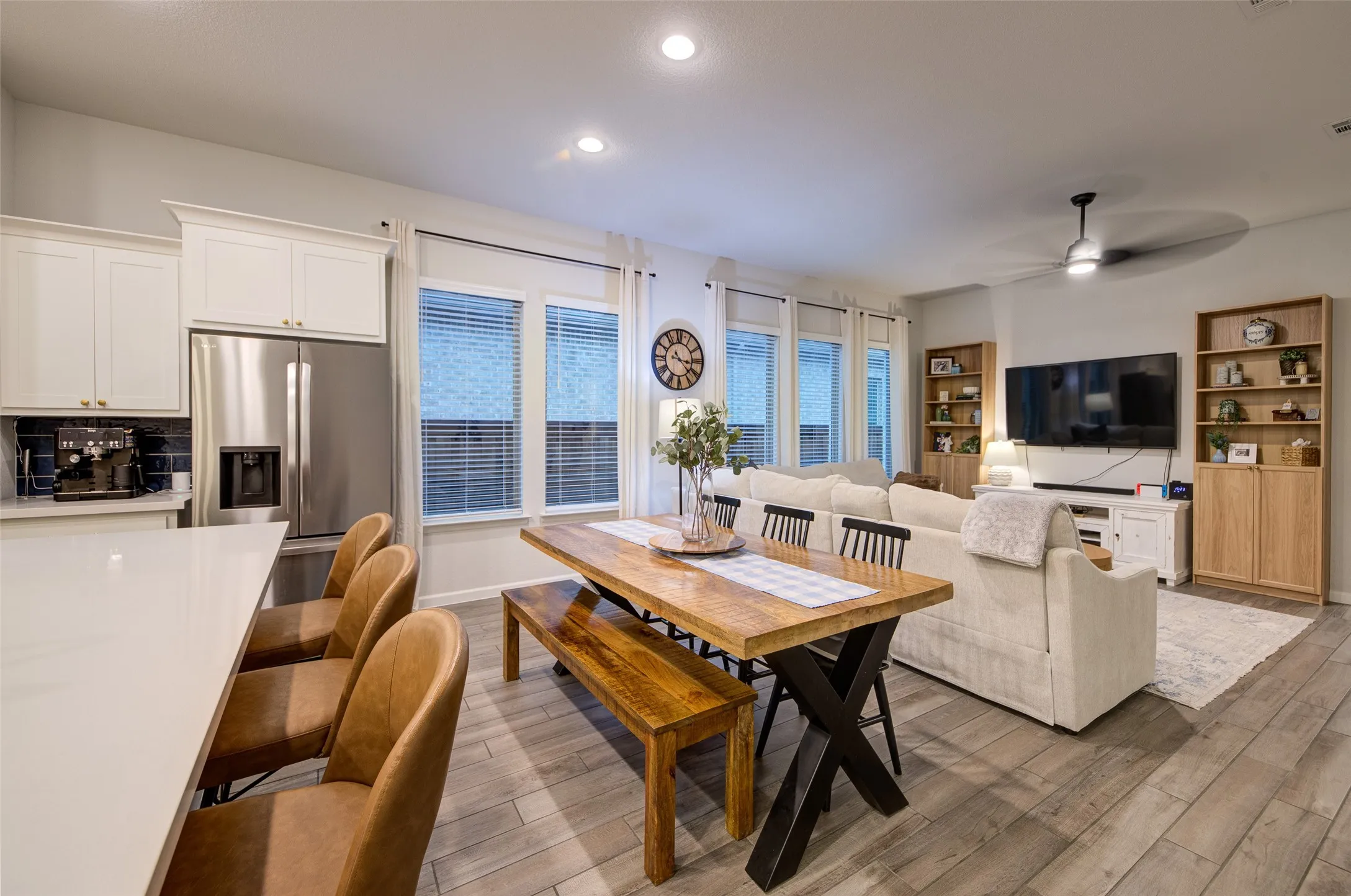 Large dining table fits nicely in the space