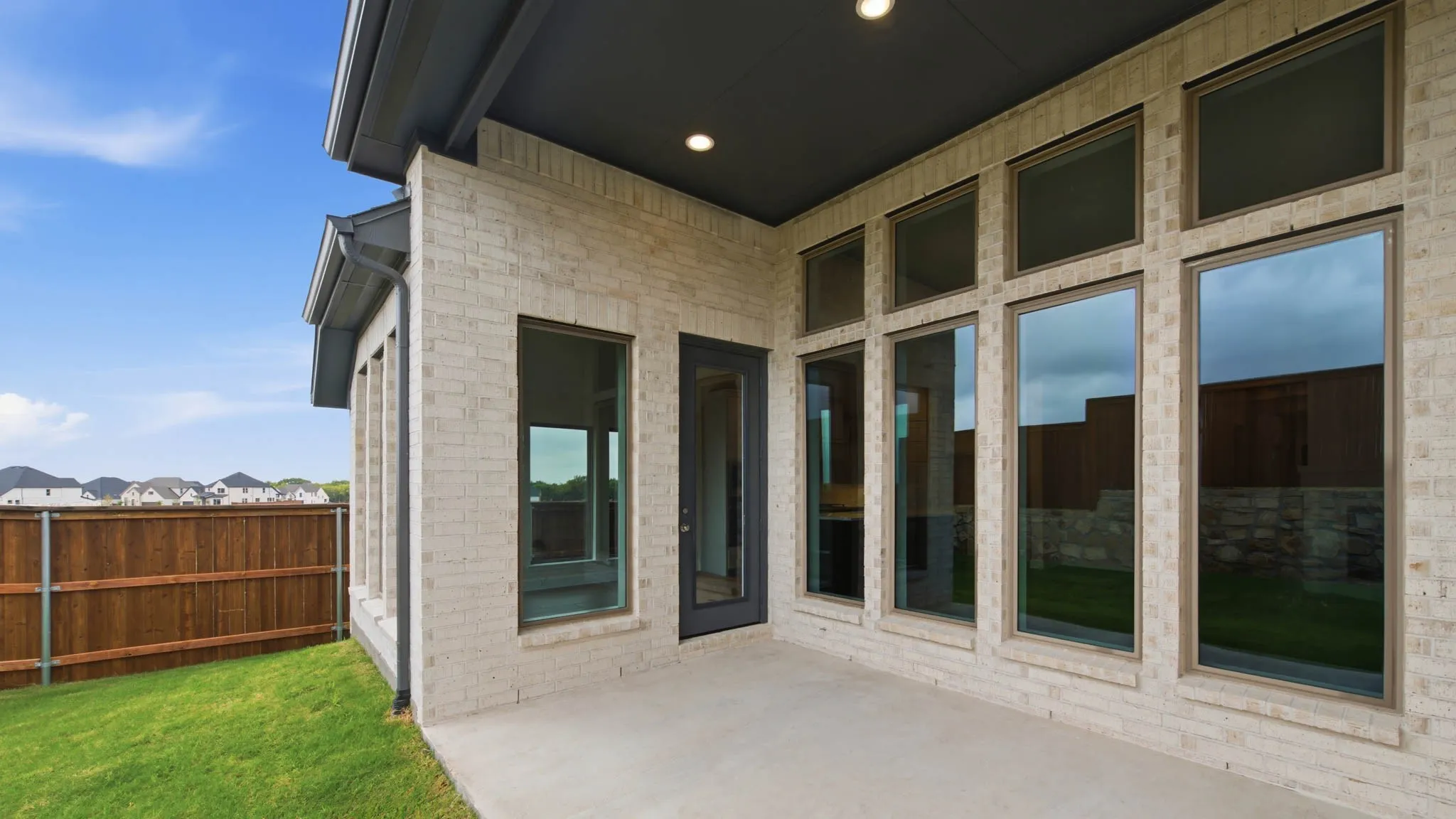 Single Family Residence For Sale in Collin County , 2708 Genuine Risk Court, Celina, Texas 75009, 4 Bedroom, 3 Bathroom, 2 Garage spaces, 2,574 Sqft, built in 2026, mls#21276700, Real Estate Agent in Celina, Homes For Sale in Collin county, Homes For Sale in Celina, Realtor in Celina Texas, Real Estate Brokerage Independent Realty Texas, Luminita Cordes Realtor