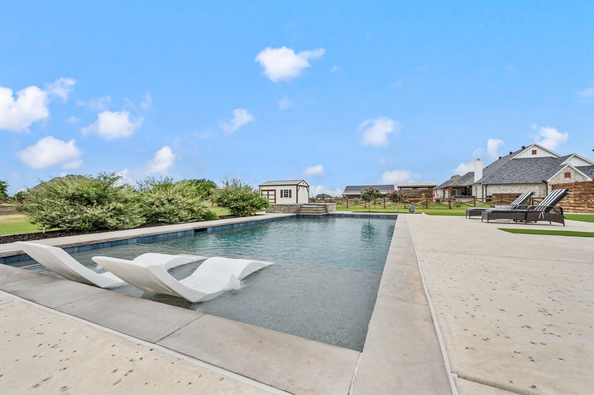 Single Family Residence For Sale in Denton County , 3608 Stardust Lane, Northlake, Texas 76226, 4 Bedroom, 3 Bathroom, 3 Garage spaces, 2,882 Sqft, built in 2020, mls#21274311, Real Estate Agent in Northlake, Homes For Sale in Denton county, Homes For Sale in Northlake, Realtor in Northlake Texas, Real Estate Brokerage Independent Realty Texas, Luminita Cordes Realtor