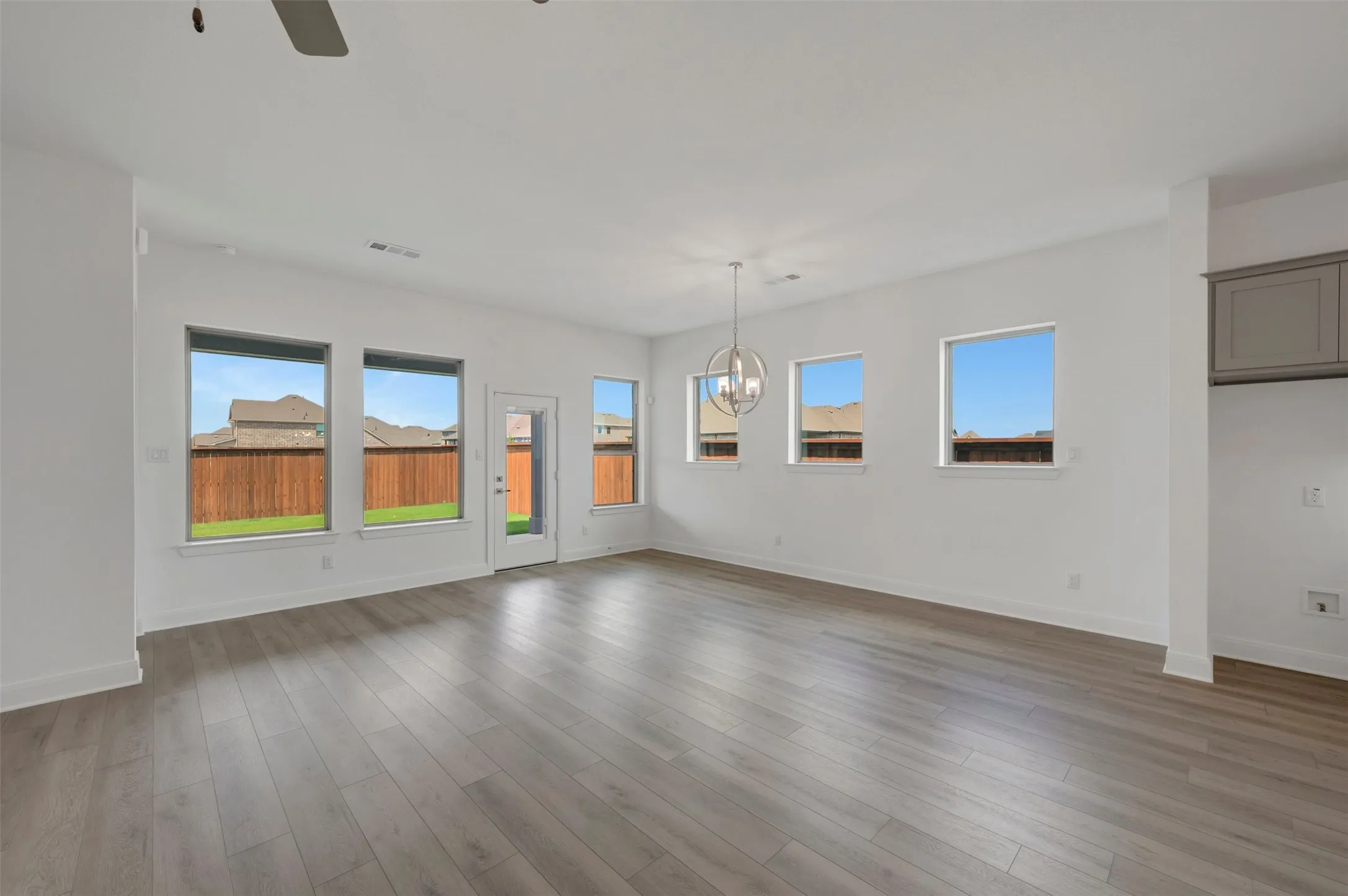 Single Family Residence For Sale in Rockwall County , 3215 Wind Knot Way, Royse City, Texas 75189, 3 Bedroom, 2 Bathroom, 2 Garage spaces, 2,301 Sqft, built in 2026, mls#21276705, Real Estate Agent in Royse City, Homes For Sale in Rockwall county, Homes For Sale in Royse City, Realtor in Royse City Texas, Real Estate Brokerage Independent Realty Texas, Luminita Cordes Realtor