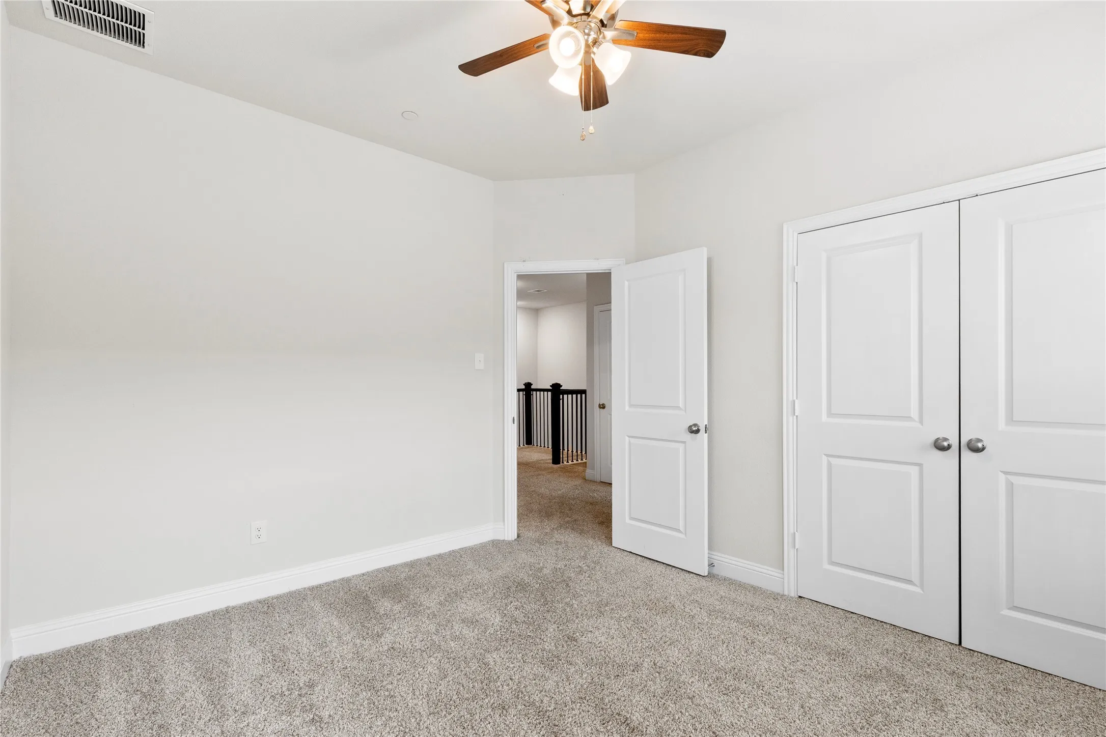Townhouse For Sale in Collin County , 6228 Blythe Drive, Frisco, Texas 75035, 3 Bedroom, 3 Bathroom, 2 Garage spaces, 1,657 Sqft, built in 2021, mls#21276508, Real Estate Agent in Frisco, Homes For Sale in Collin county, Homes For Sale in Frisco, Realtor in Frisco Texas, Real Estate Brokerage Independent Realty Texas, Luminita Cordes Realtor