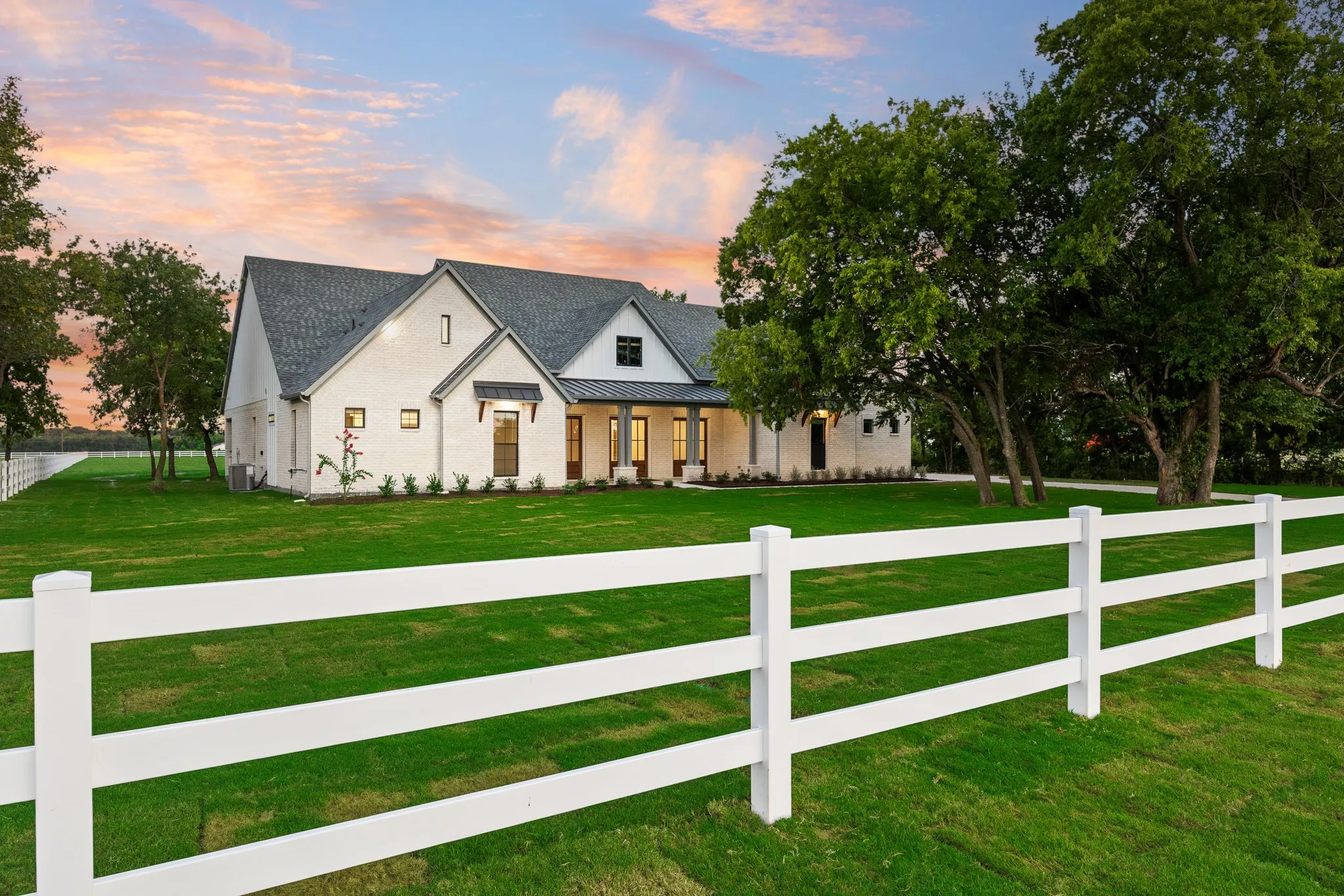 Single Family Residence For Sale in Rockwall County , 153 League Road, Mclendon Chisholm, Texas 75032, 5 Bedroom, 5 Bathroom, 4 Garage spaces, 4,277 Sqft, built in 2026, mls#21276735, Real Estate Agent in Mclendon Chisholm, Homes For Sale in Rockwall county, Homes For Sale in Mclendon Chisholm, Realtor in Mclendon Chisholm Texas, Real Estate Brokerage Independent Realty Texas, Luminita Cordes Realtor
