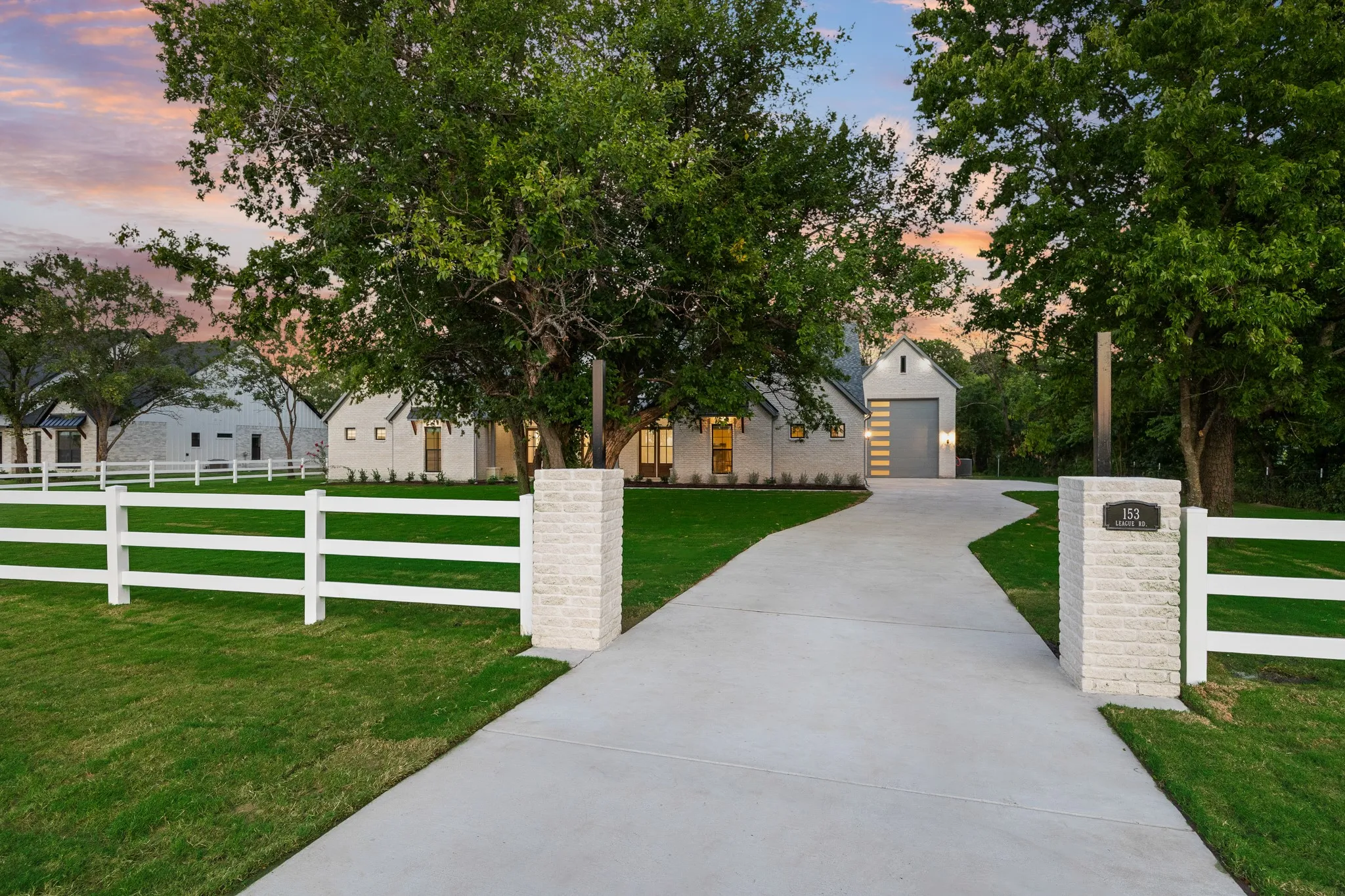 Single Family Residence For Sale in Rockwall County , 153 League Road, Mclendon Chisholm, Texas 75032, 5 Bedroom, 5 Bathroom, 4 Garage spaces, 4,277 Sqft, built in 2026, mls#21276735, Real Estate Agent in Mclendon Chisholm, Homes For Sale in Rockwall county, Homes For Sale in Mclendon Chisholm, Realtor in Mclendon Chisholm Texas, Real Estate Brokerage Independent Realty Texas, Luminita Cordes Realtor