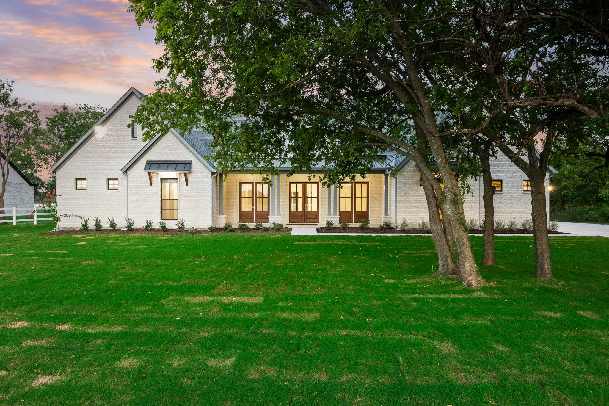 Single Family Residence For Sale in Rockwall County , 153 League Road, Mclendon Chisholm, Texas 75032, 5 Bedroom, 5 Bathroom, 4 Garage spaces, 4,277 Sqft, built in 2026, mls#21276735, Real Estate Agent in Mclendon Chisholm, Homes For Sale in Rockwall county, Homes For Sale in Mclendon Chisholm, Realtor in Mclendon Chisholm Texas, Real Estate Brokerage Independent Realty Texas, Luminita Cordes Realtor