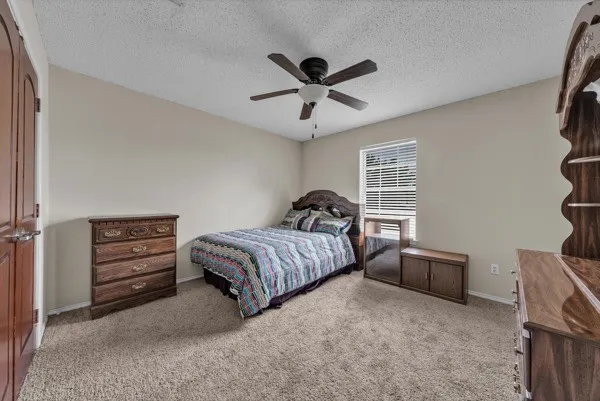 Single Family Residence For Sale in Tarrant County , 4024 Busch Gardens Drive, Fort Worth, Texas 76123, 3 Bedroom, 3 Bathroom, 2 Garage spaces, 2,172 Sqft, built in 1997, mls#21276748, Real Estate Agent in Fort Worth, Homes For Sale in Tarrant county, Homes For Sale in Fort Worth, Realtor in Fort Worth Texas, Real Estate Brokerage Independent Realty Texas, Luminita Cordes Realtor