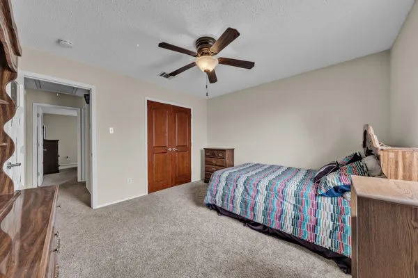 Single Family Residence For Sale in Tarrant County , 4024 Busch Gardens Drive, Fort Worth, Texas 76123, 3 Bedroom, 3 Bathroom, 2 Garage spaces, 2,172 Sqft, built in 1997, mls#21276748, Real Estate Agent in Fort Worth, Homes For Sale in Tarrant county, Homes For Sale in Fort Worth, Realtor in Fort Worth Texas, Real Estate Brokerage Independent Realty Texas, Luminita Cordes Realtor