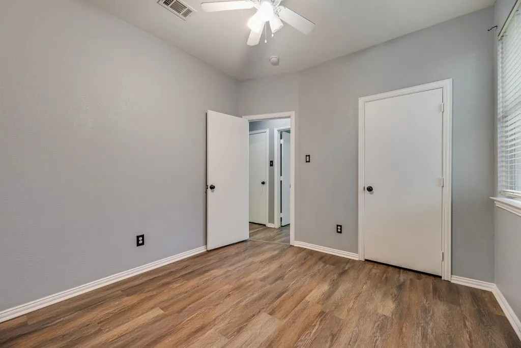 Single Family Residence For Sale in Collin County , 531 Stefhanie Drive, Celina, Texas 75009, 3 Bedroom, 2 Bathroom, 2 Garage spaces, 1,390 Sqft, built in 2004, mls#21269603, Real Estate Agent in Celina, Homes For Sale in Collin county, Homes For Sale in Celina, Realtor in Celina Texas, Real Estate Brokerage Independent Realty Texas, Luminita Cordes Realtor