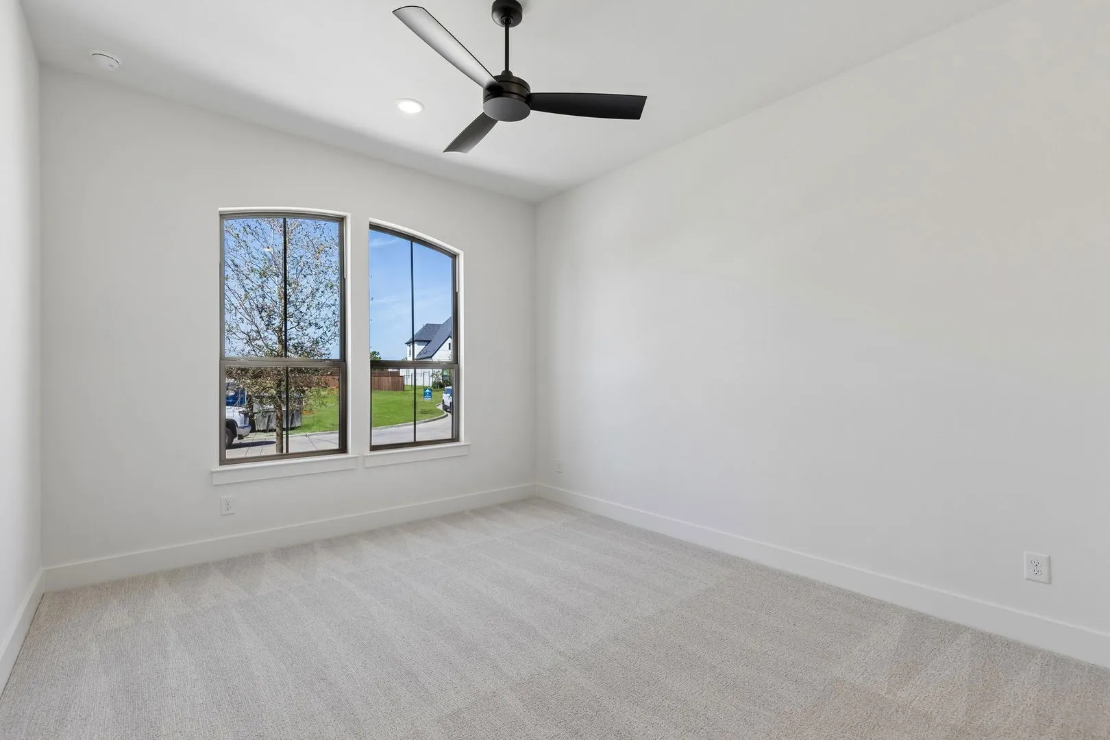 6-1021Keller_006