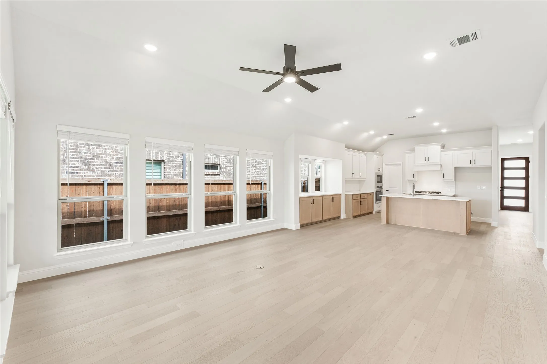 Single Family Residence For Sale in Collin County , 3009 Autumn Glen Drive, Melissa, Texas 75454, 4 Bedroom, 3 Bathroom, 3 Garage spaces, 2,454 Sqft, built in 2026, mls#21276790, Real Estate Agent in Melissa, Homes For Sale in Collin county, Homes For Sale in Melissa, Realtor in Melissa Texas, Real Estate Brokerage Independent Realty Texas, Luminita Cordes Realtor