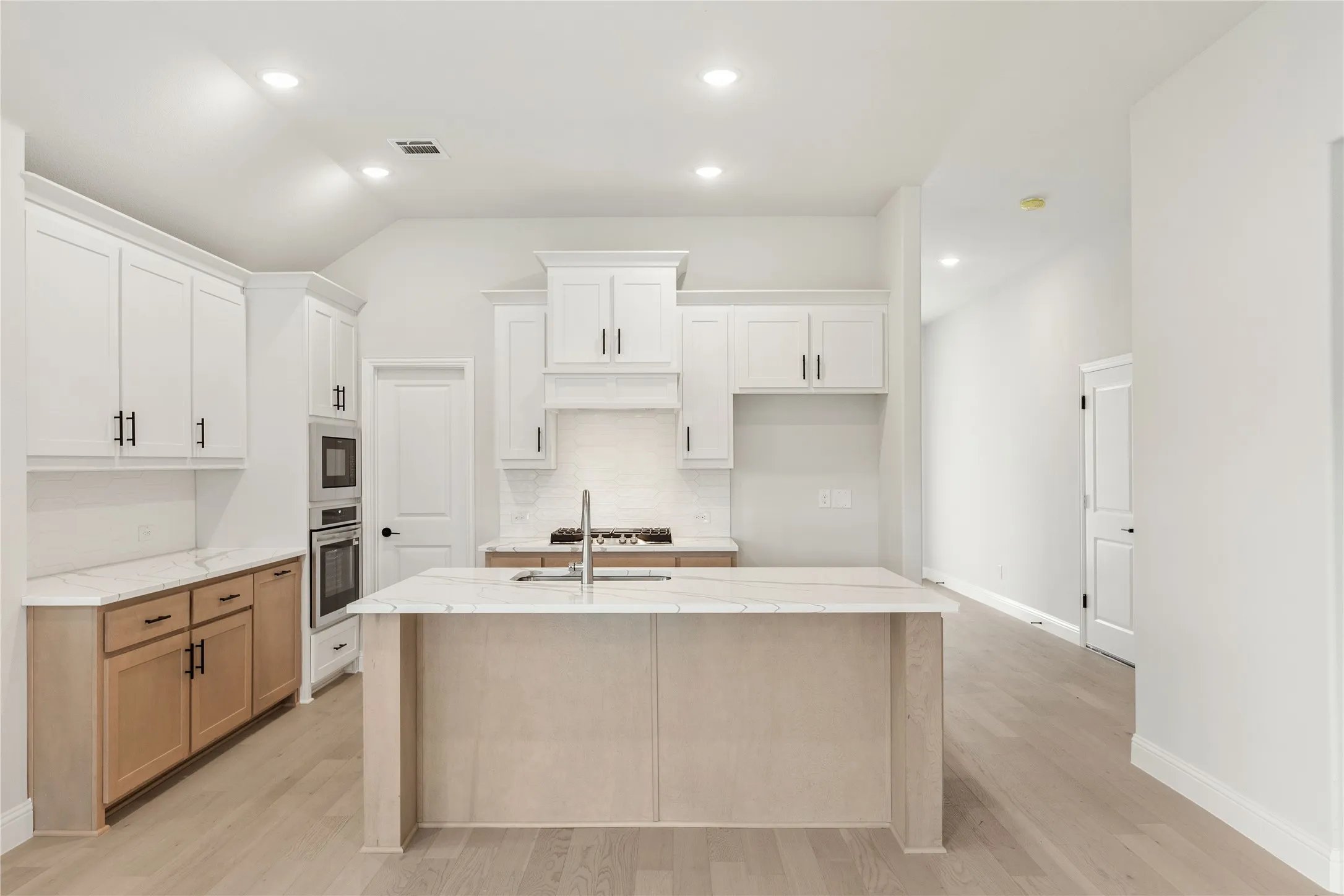 Single Family Residence For Sale in Collin County , 3009 Autumn Glen Drive, Melissa, Texas 75454, 4 Bedroom, 3 Bathroom, 3 Garage spaces, 2,454 Sqft, built in 2026, mls#21276790, Real Estate Agent in Melissa, Homes For Sale in Collin county, Homes For Sale in Melissa, Realtor in Melissa Texas, Real Estate Brokerage Independent Realty Texas, Luminita Cordes Realtor