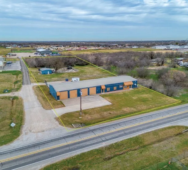 Industrial For Sale in Johnson County , 11733 FM 917, Alvarado, Texas 76009, 0, 0, Garage spaces, 0 Sqft, built in 1995, Price $1,550,000, mls#21276789, Real Estate Agent in Alvarado, Homes For Sale in Johnson county, Homes For Sale in Alvarado, Realtor in Alvarado Texas, Real Estate Brokerage Independent Realty Texas, Luminita Cordes Realtor