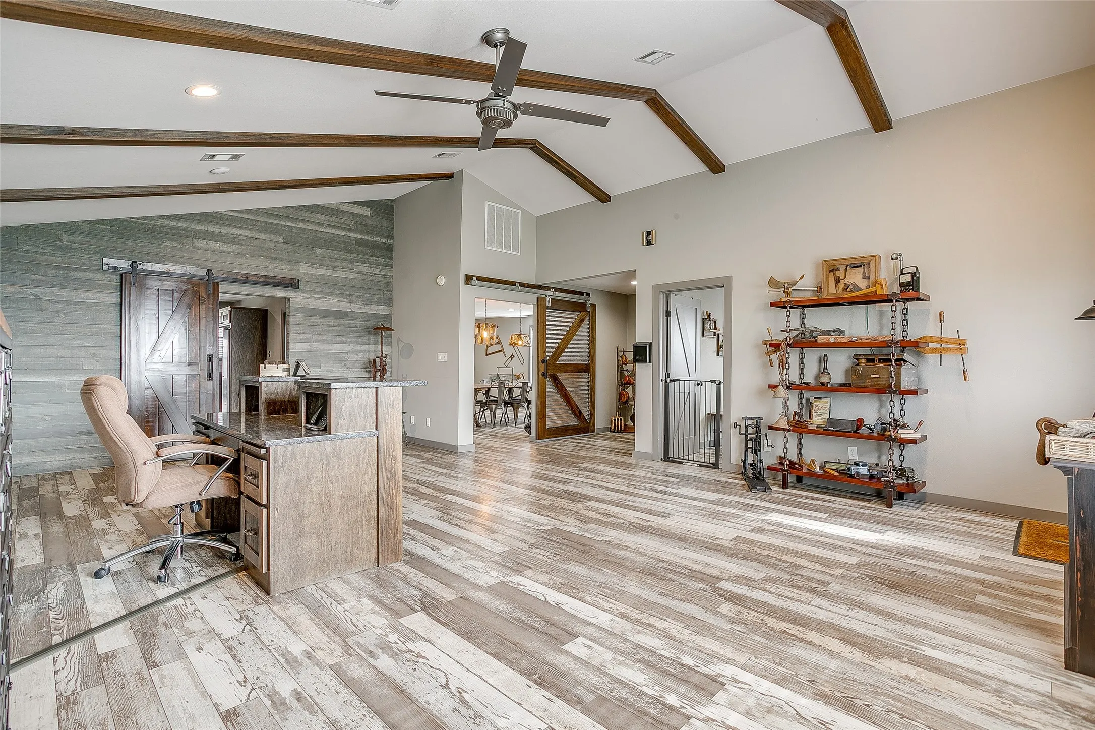 Industrial For Sale in Johnson County , 11733 FM 917, Alvarado, Texas 76009, 0, 0, Garage spaces, 0 Sqft, built in 1995, Price $1,550,000, mls#21276789, Real Estate Agent in Alvarado, Homes For Sale in Johnson county, Homes For Sale in Alvarado, Realtor in Alvarado Texas, Real Estate Brokerage Independent Realty Texas, Luminita Cordes Realtor