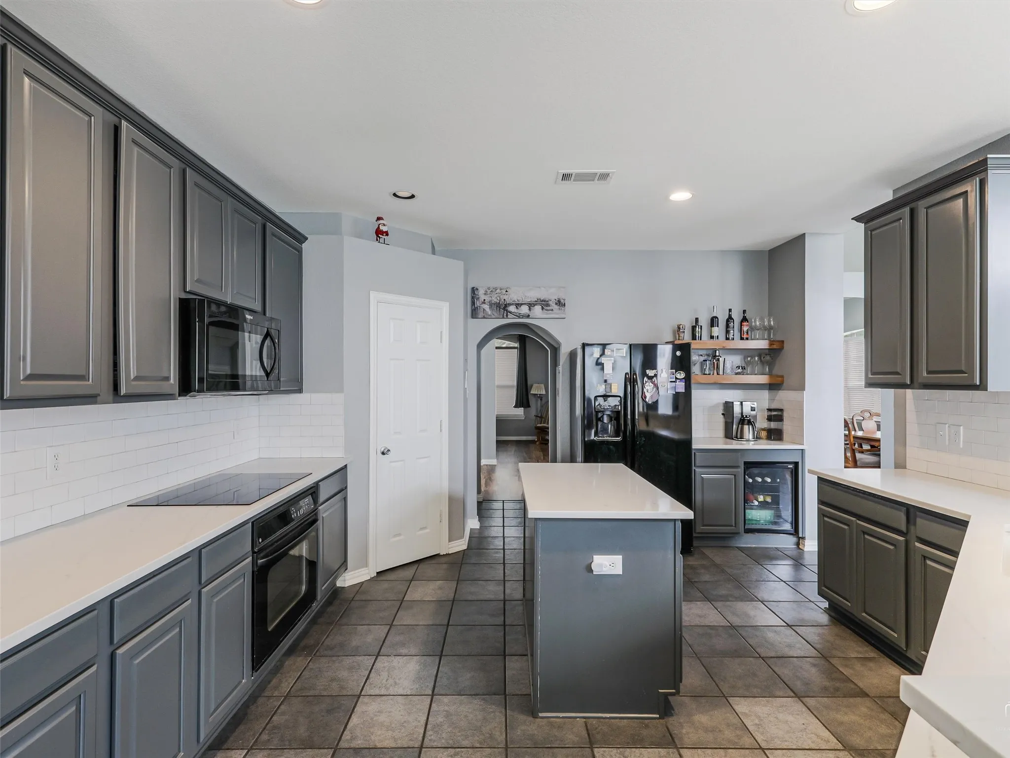 Single Family Residence For Sale in Collin County , 1017 Mesa Verde, Allen, Texas 75002, 4 Bedroom, 4 Bathroom, 2 Garage spaces, 3,358 Sqft, built in 2002, mls#21243927, Real Estate Agent in Allen, Homes For Sale in Collin county, Homes For Sale in Allen, Realtor in Allen Texas, Real Estate Brokerage Independent Realty Texas, Luminita Cordes Realtor